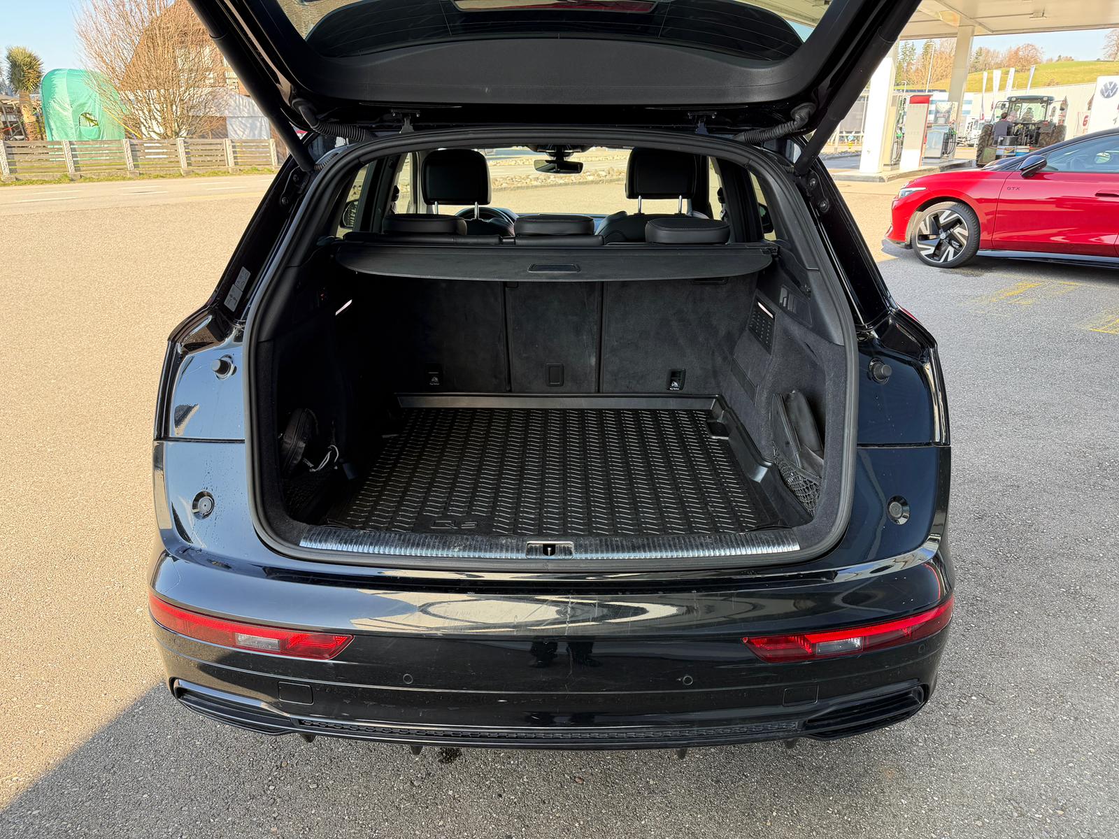 AUDI Q5 3.0 TDI sport quattro tiptronic-image-23