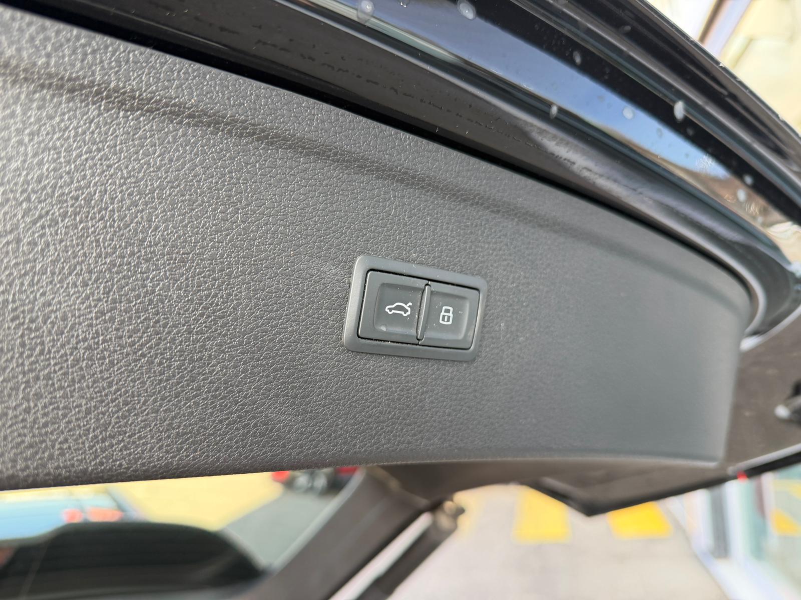 AUDI Q5 3.0 TDI sport quattro tiptronic-image-24