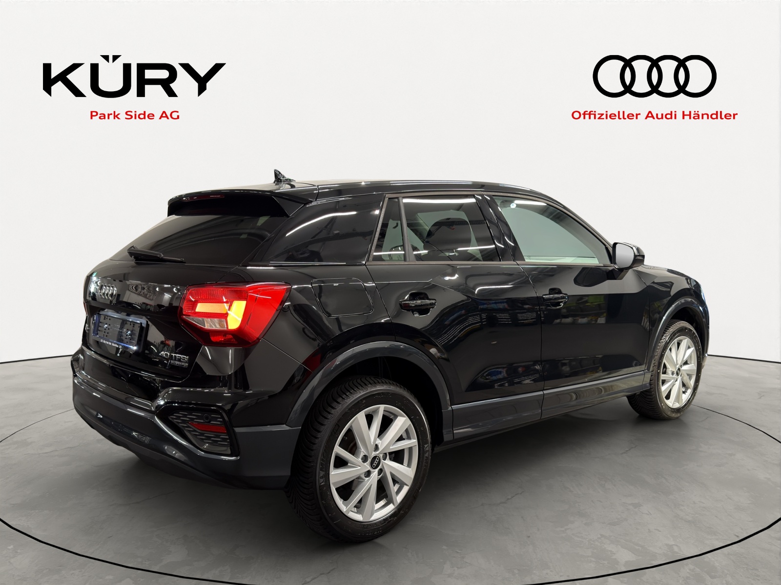 AUDI Q2 40 TFSI adv quattro 190ps-image-3