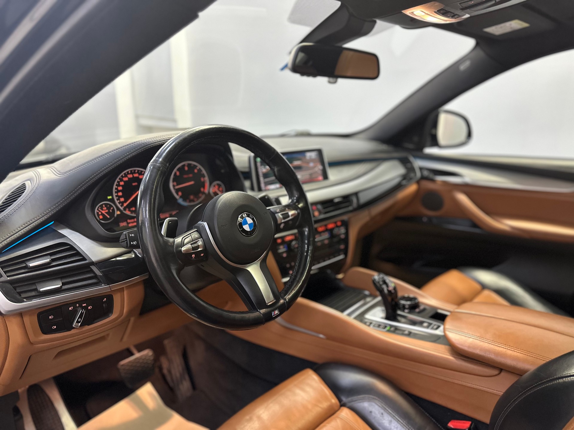 BMW X6 xDrive 30d M-Sport Steptronic-image-13