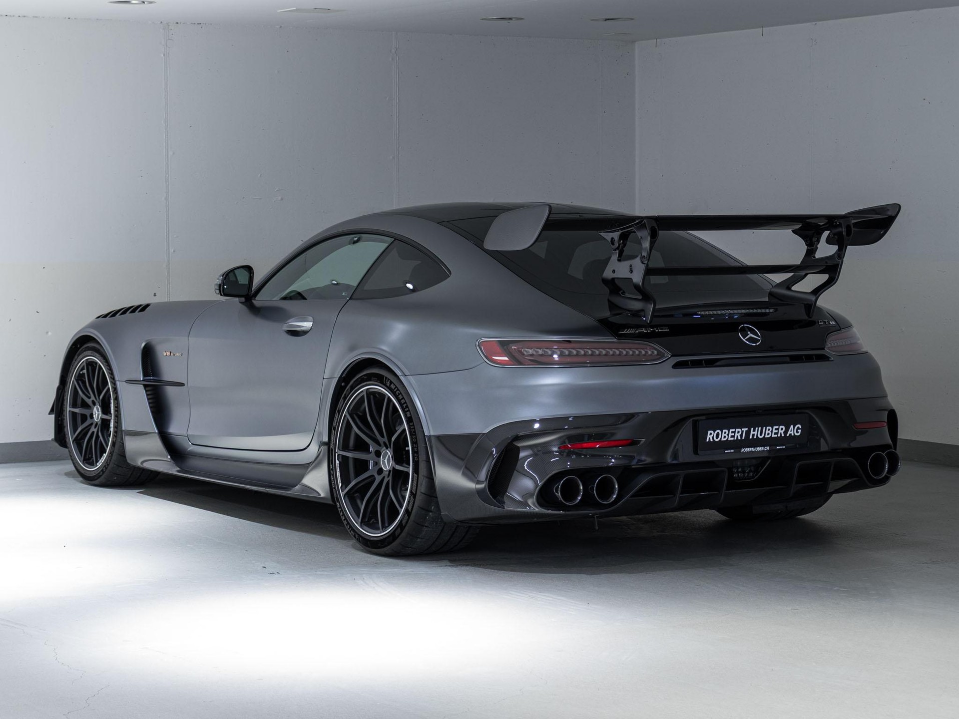 MERCEDES-BENZ AMG GT Black Series-image-3