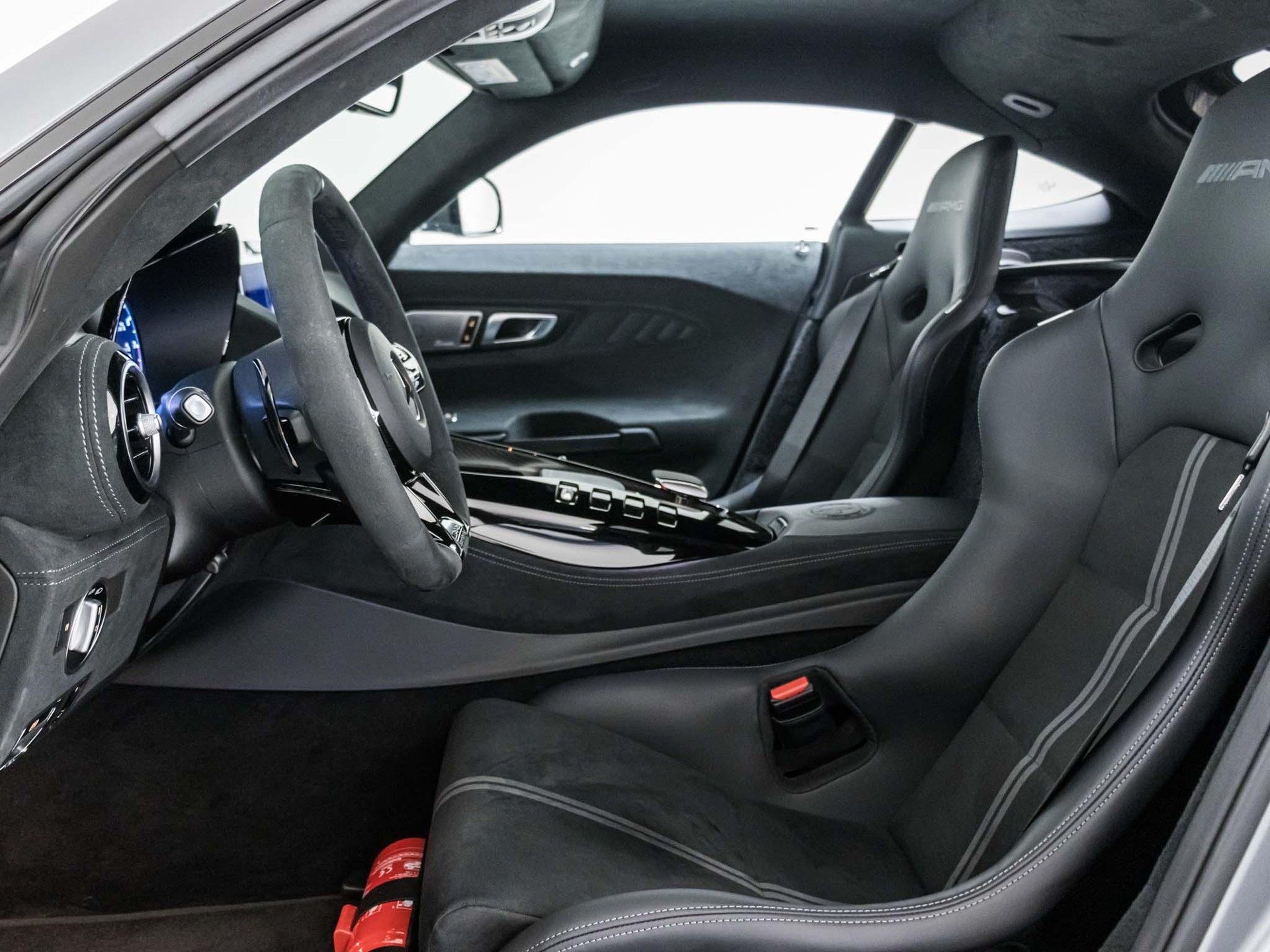 MERCEDES-BENZ AMG GT Black Series-image-6