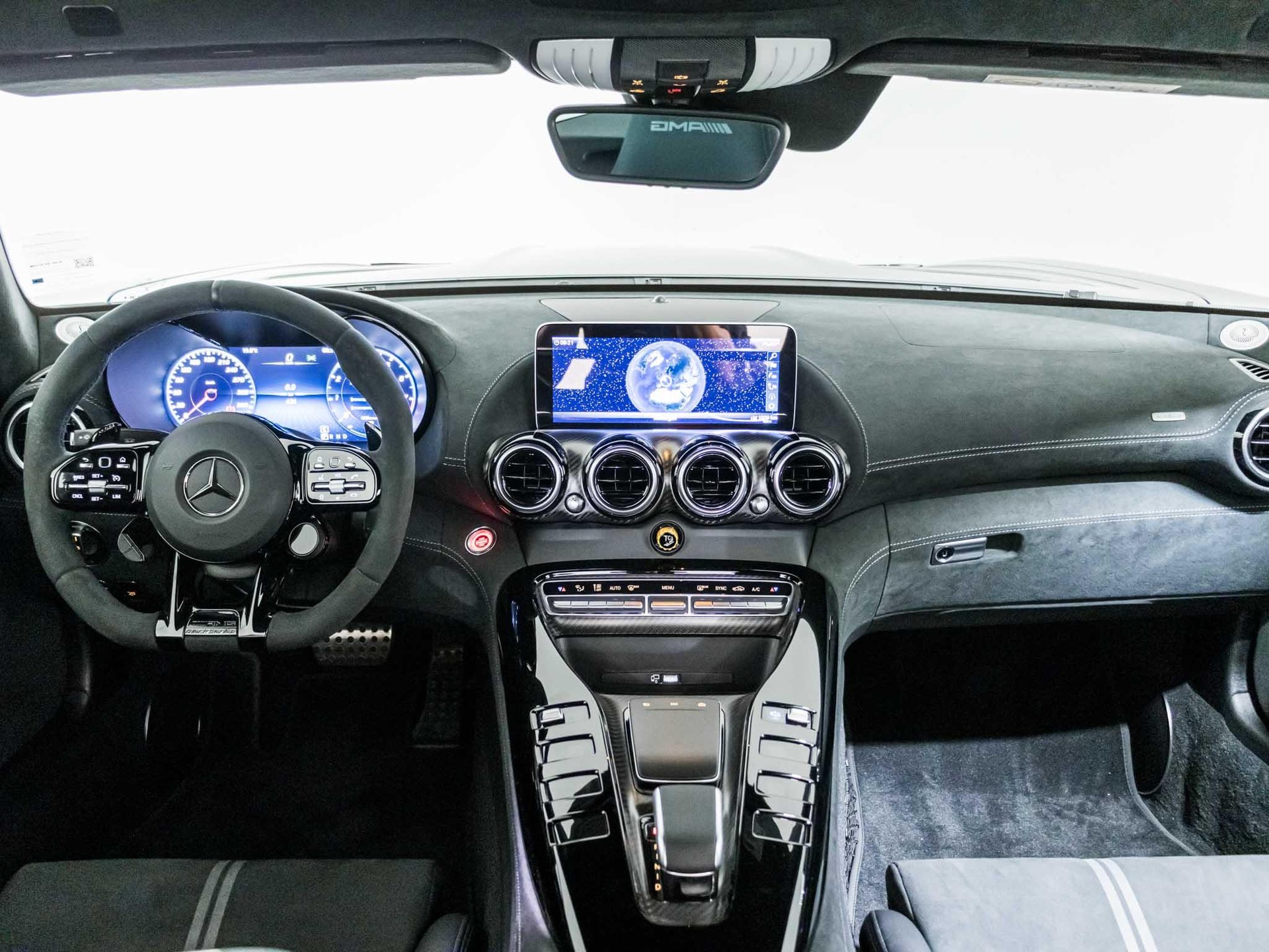MERCEDES-BENZ AMG GT Black Series-image-8