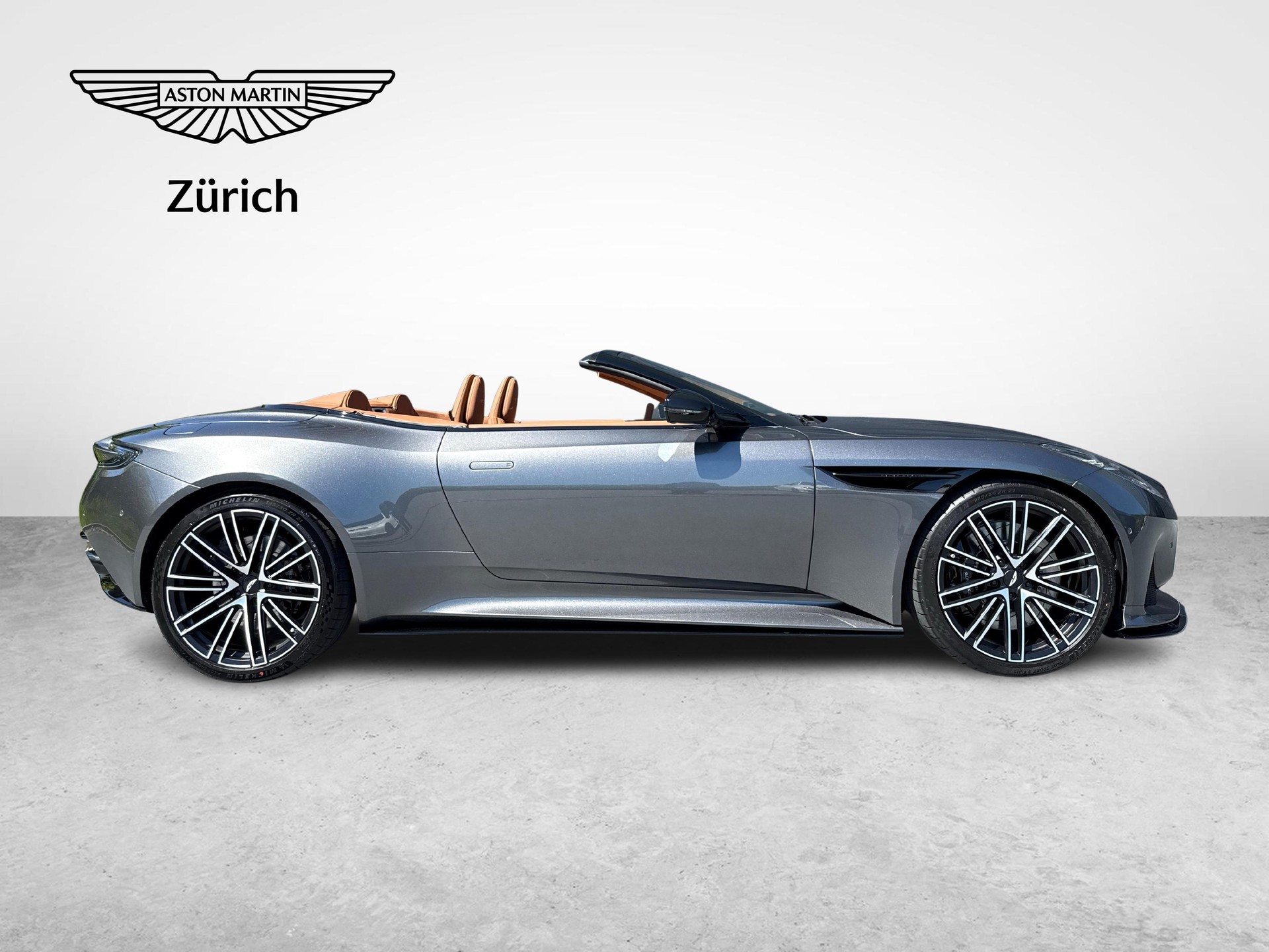 ASTON MARTIN DB12 Volante 4.0 V8 Bi-Turbo-showroom-element-2