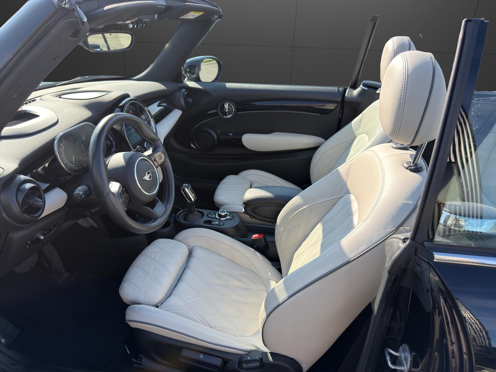 MINI Cabrio F57 2.0i Cooper S SDKG-image-6