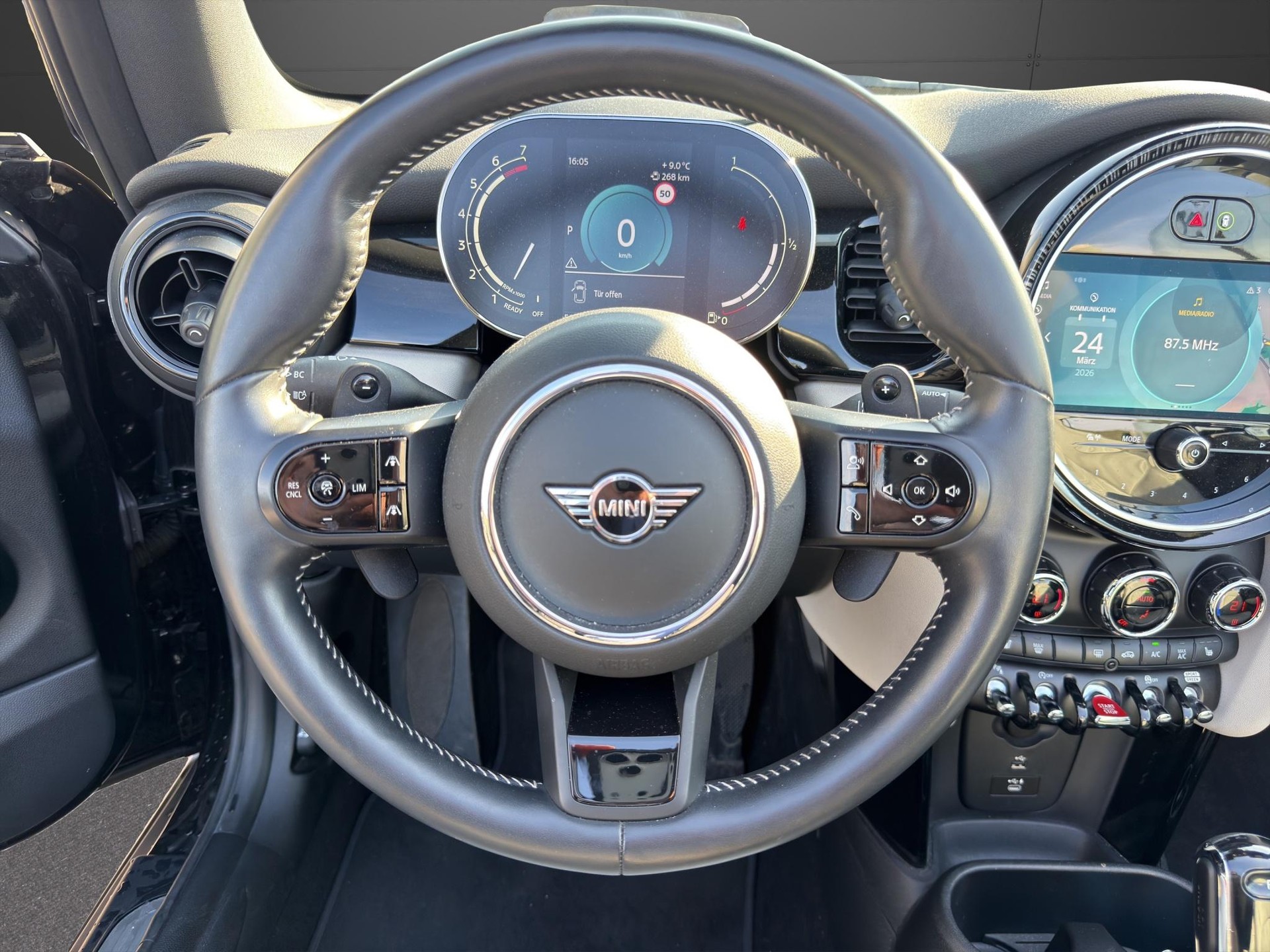 MINI Cabrio F57 2.0i Cooper S SDKG-image-11