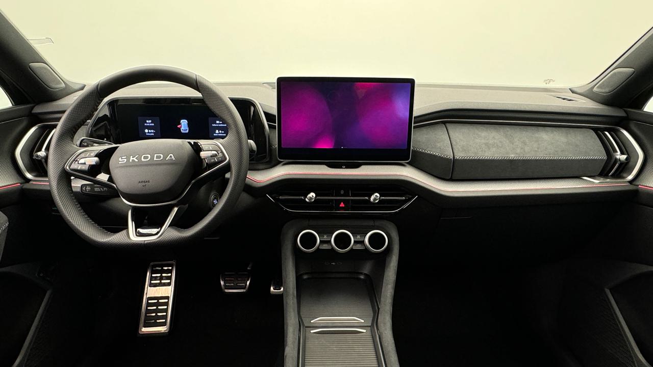 SKODA Kodiaq 1.5 TSI PHEV Sportline-image-5
