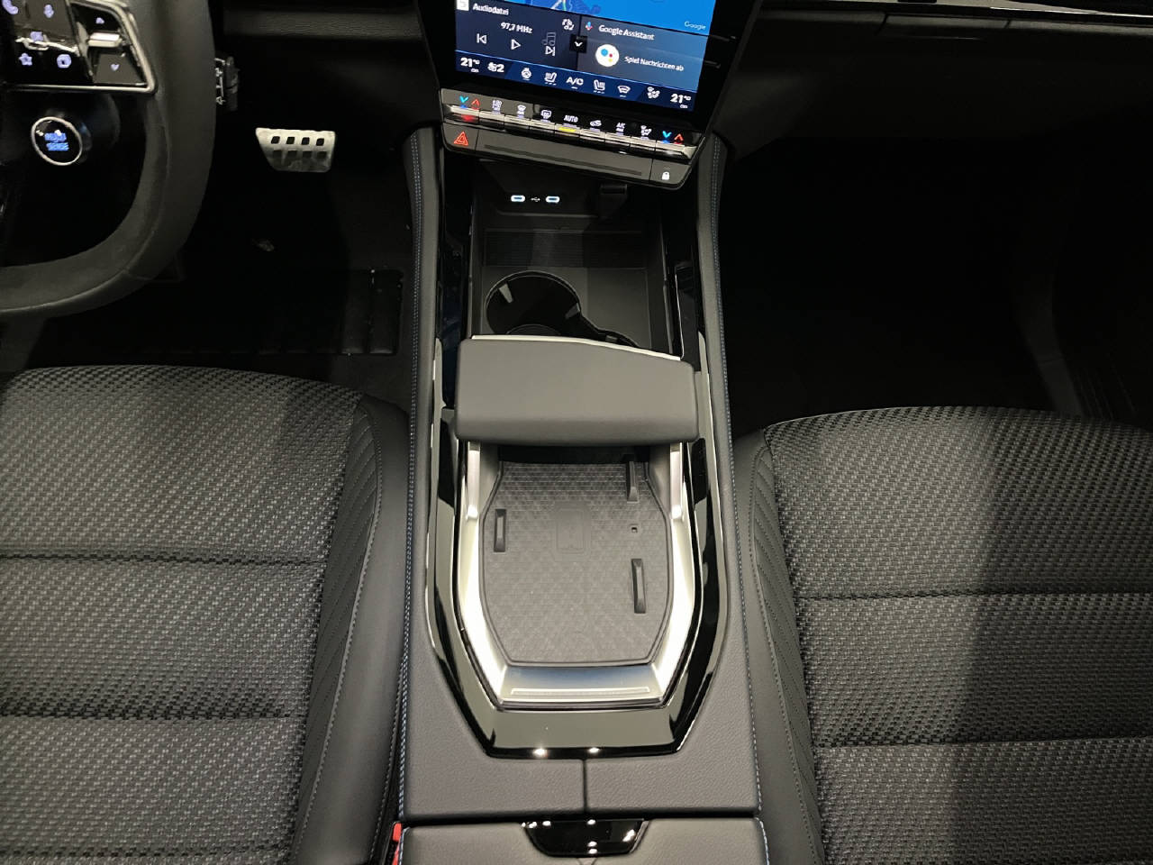 RENAULT Espace 1.2 E-Tech esprit Alpine-image-8