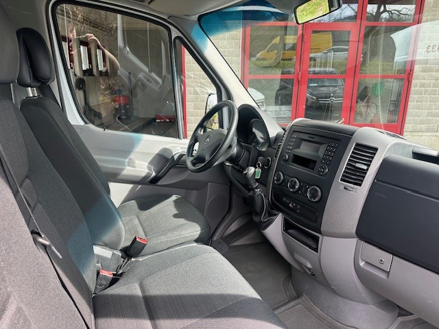 MERCEDES-BENZ Sprinter 213 CDI Standard-image-10