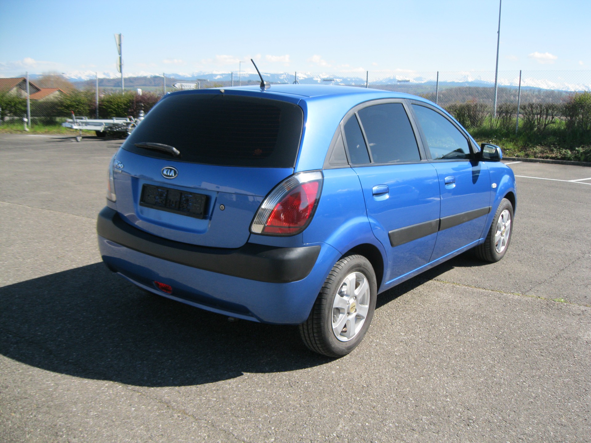 KIA Rio 1.4 16V Trend-image-1