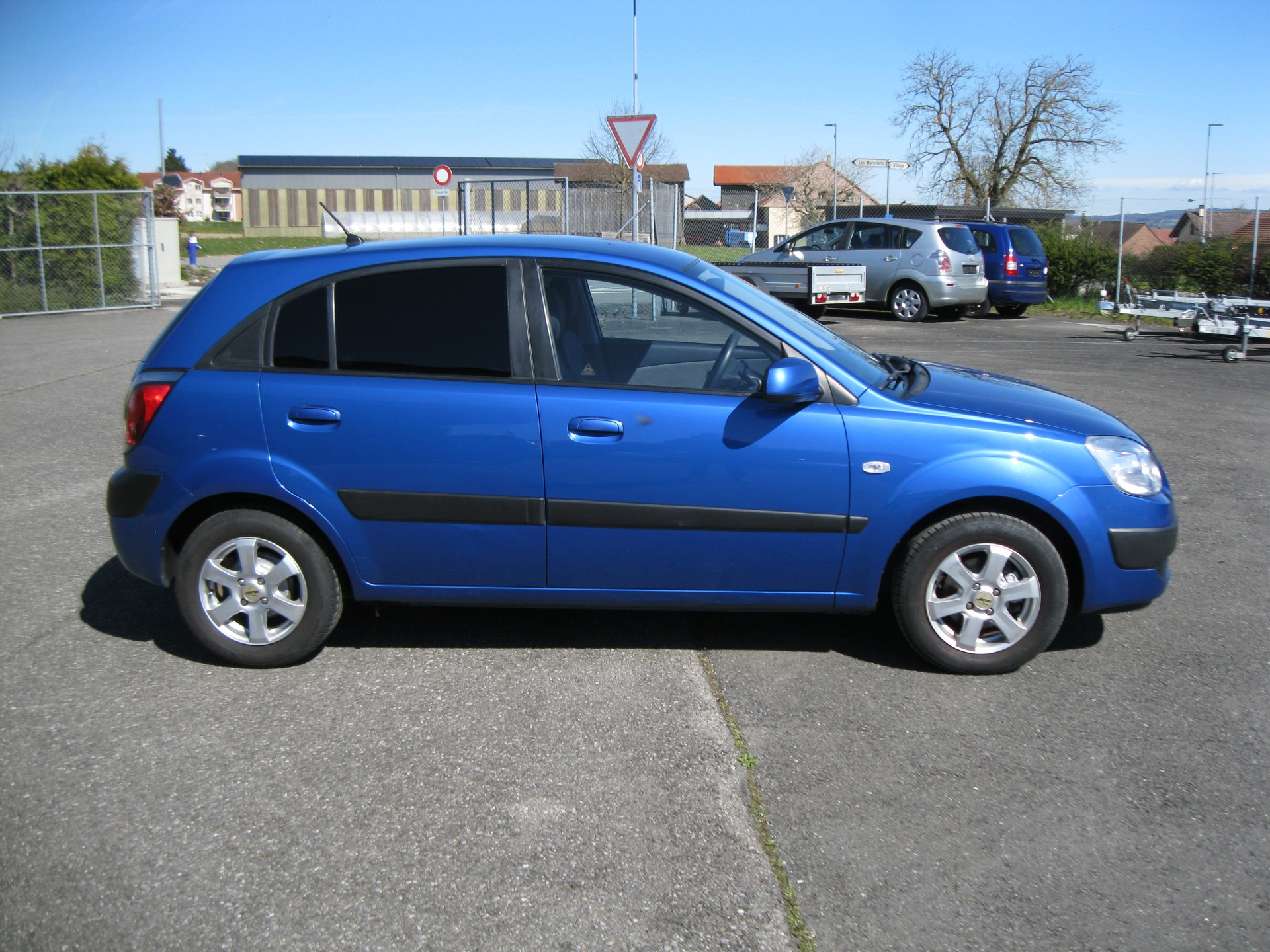 KIA Rio 1.4 16V Trend-image-2