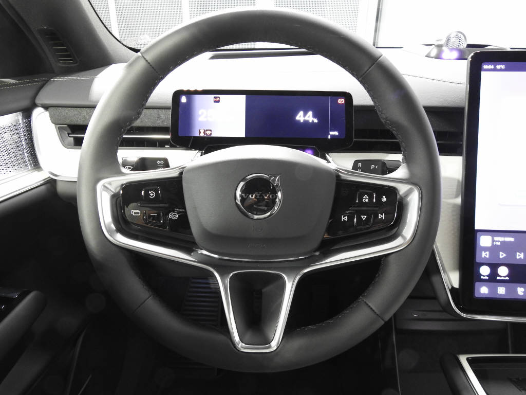 VOLVO EX 90 Twin Ultra AWD-image-6