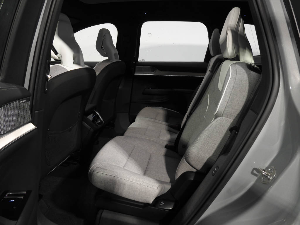 VOLVO EX 90 Twin Ultra AWD-image-10