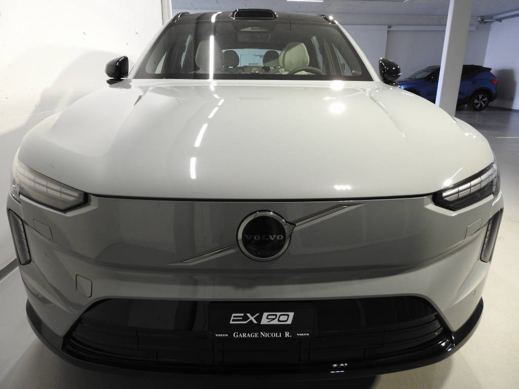 VOLVO EX 90 Twin Ultra AWD-image-1