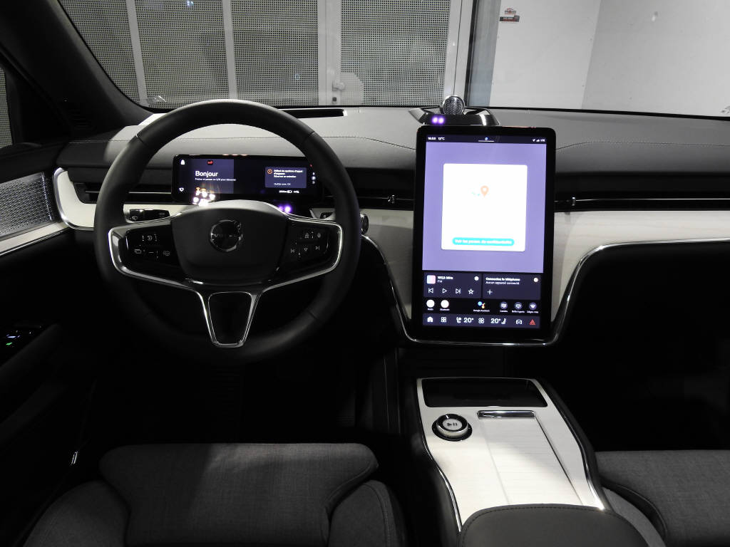 VOLVO EX 90 Twin Ultra AWD-image-8