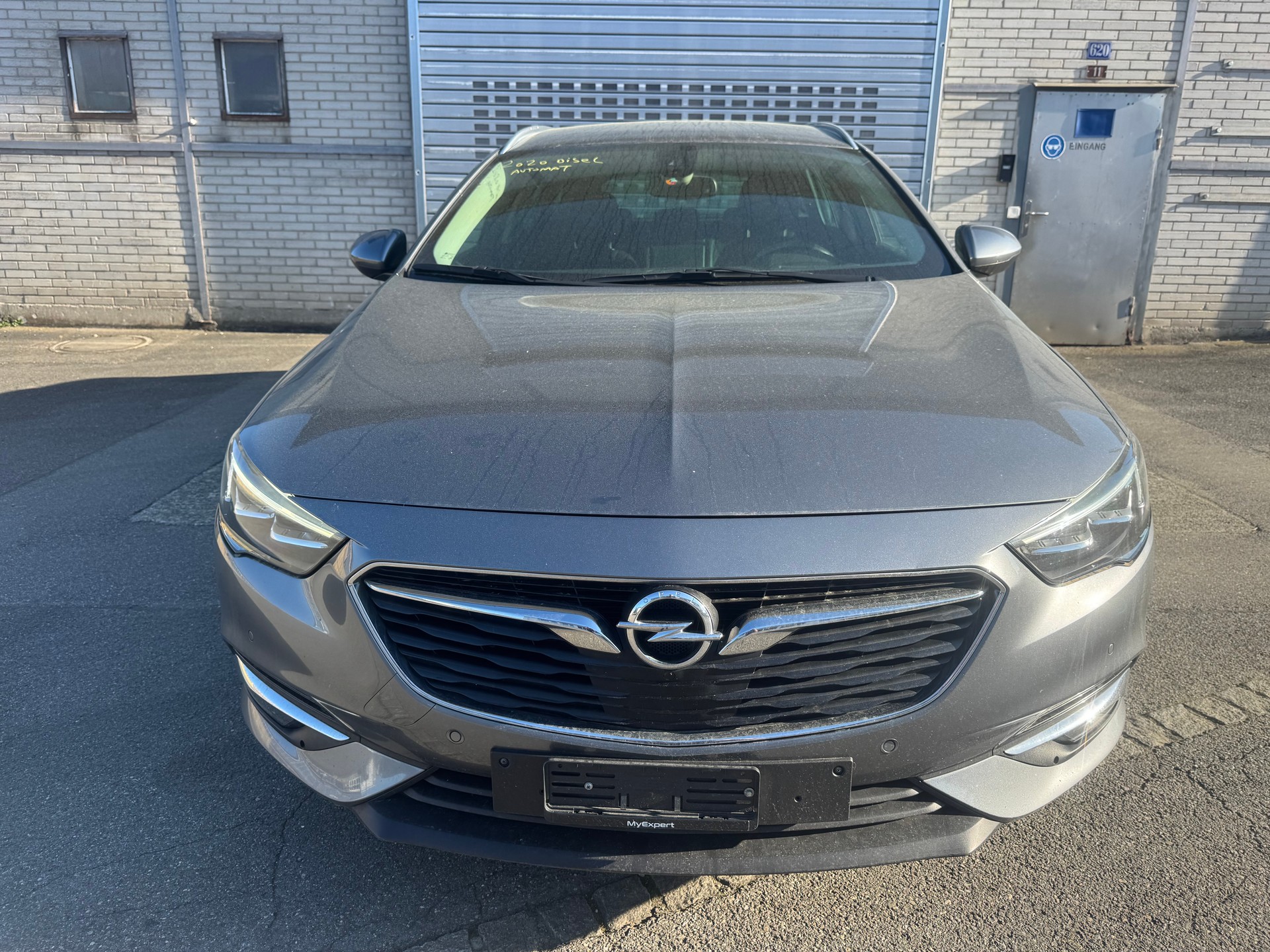 OPEL Insignia 1.6 CDTI Sports Tourer Excellence Automatic-image-1
