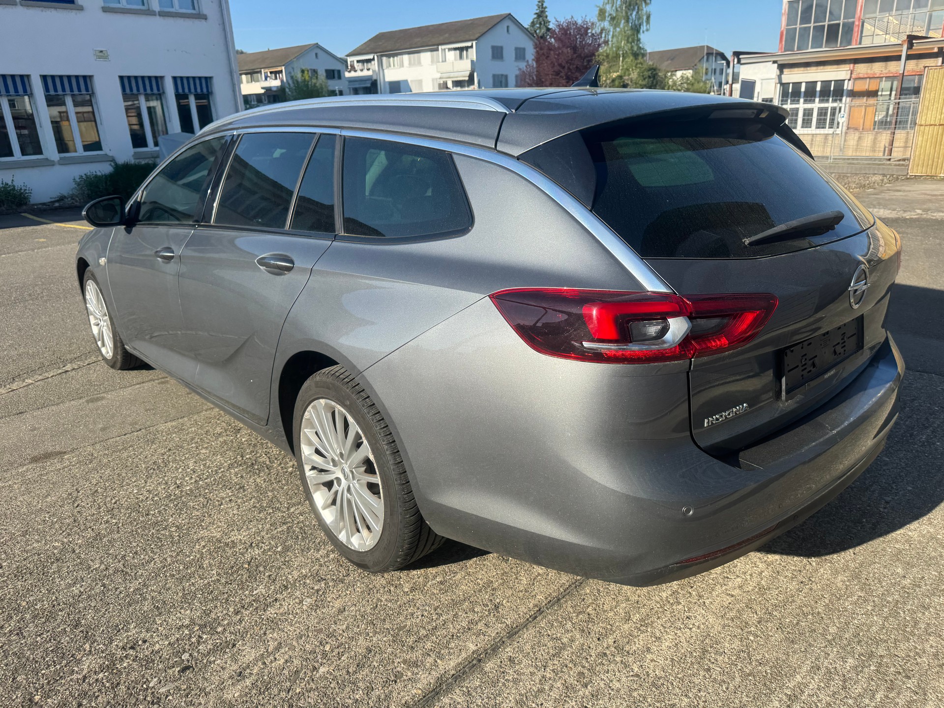 OPEL Insignia 1.6 CDTI Sports Tourer Excellence Automatic-image-4