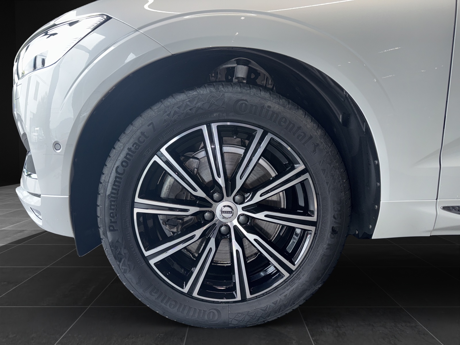 VOLVO XC60 T6 AWD Inscription Geartronic-image-13