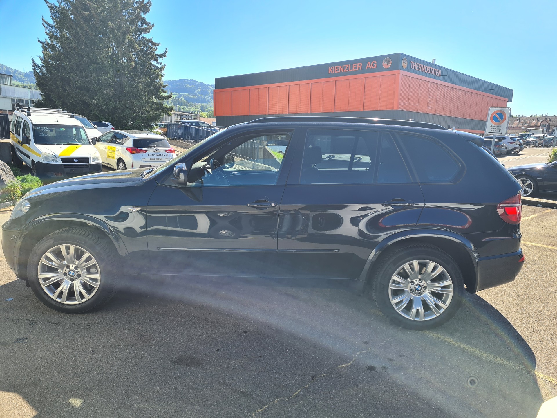 BMW X5 xDrive 50i Steptronic-image-2