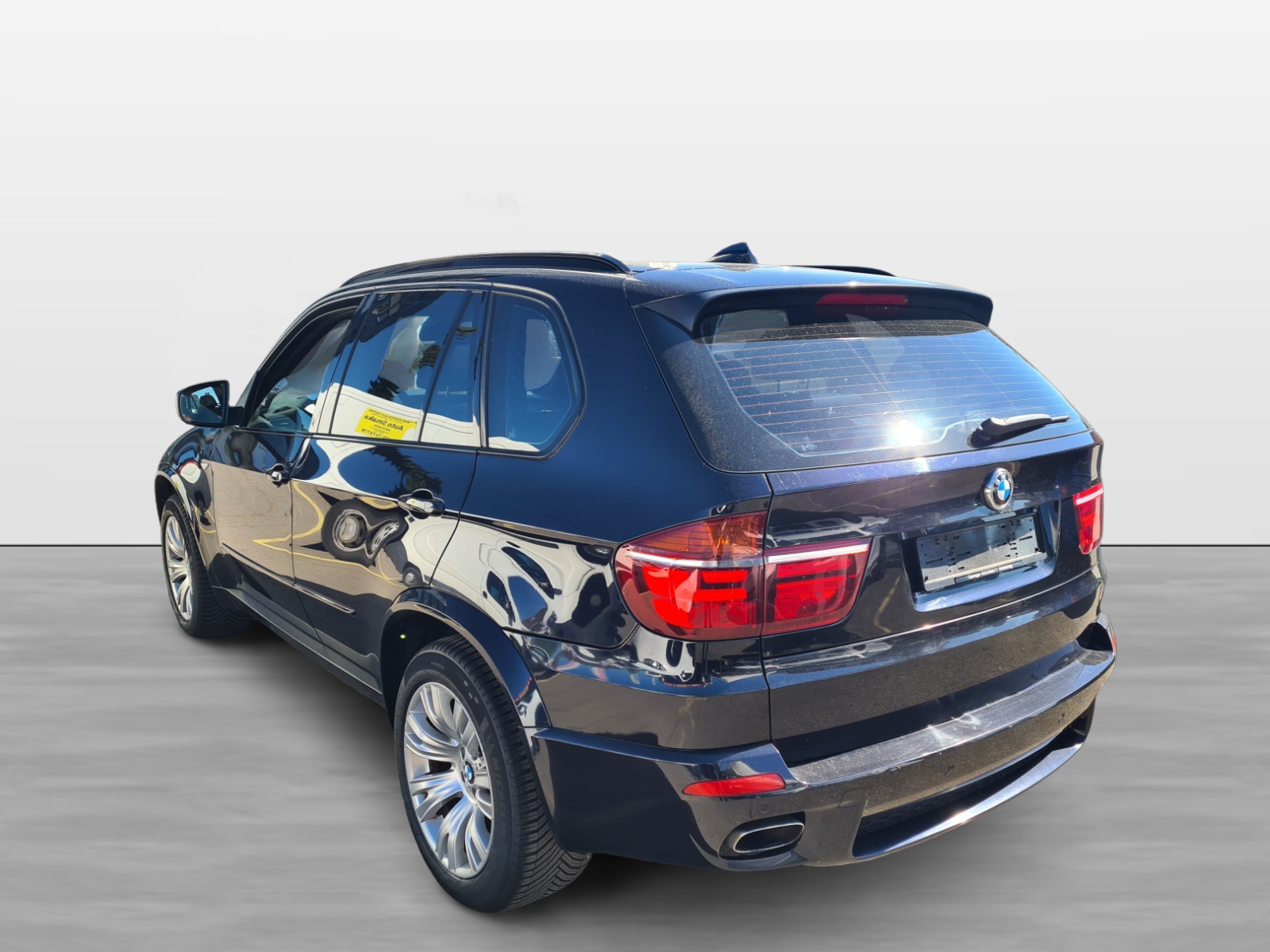 BMW X5 xDrive 50i Steptronic-image-1