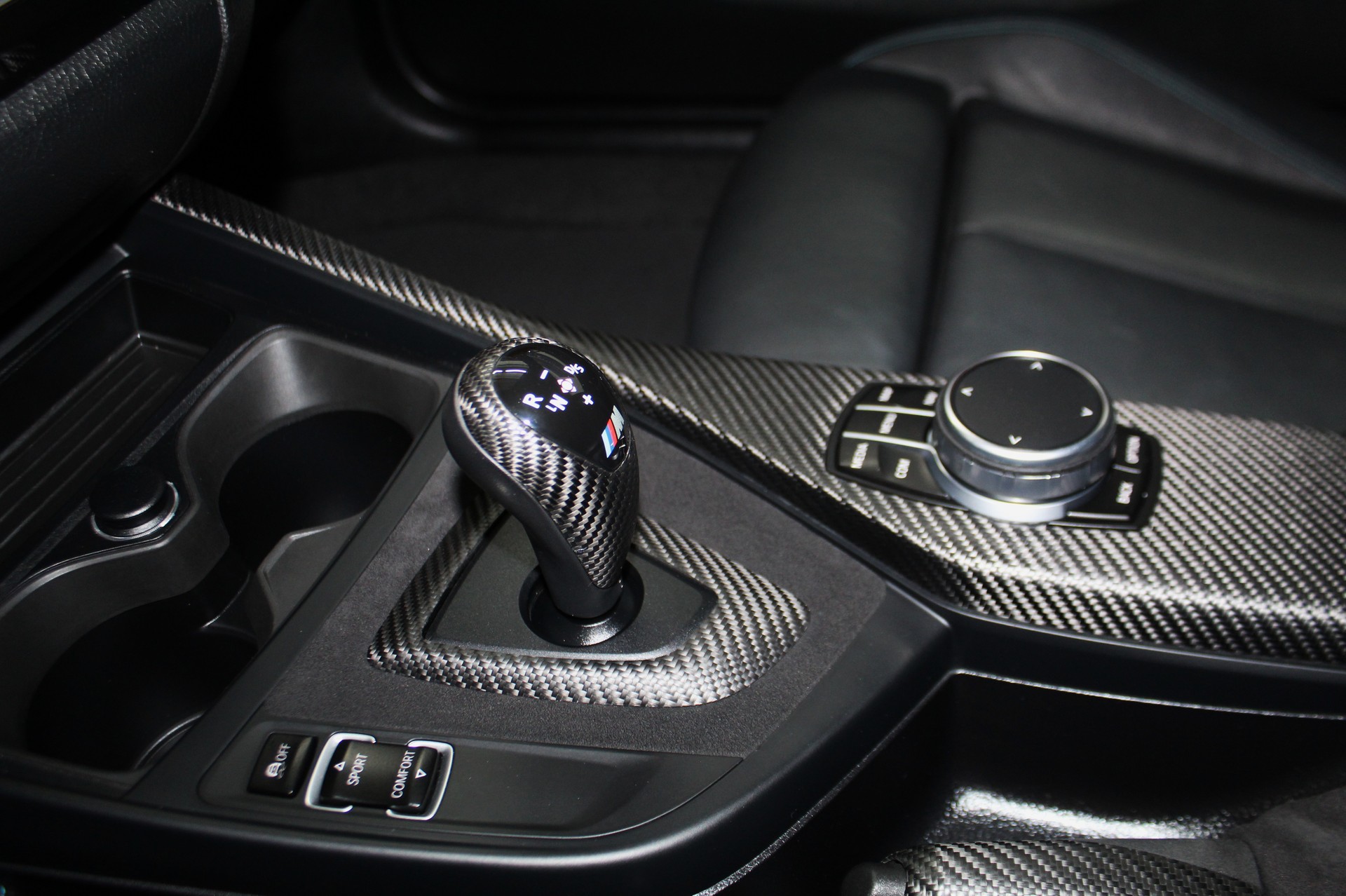 BMW M2 F87 Drivelogic Performance Black Edition ohne OPF / CH-Fahrzeug-image-14