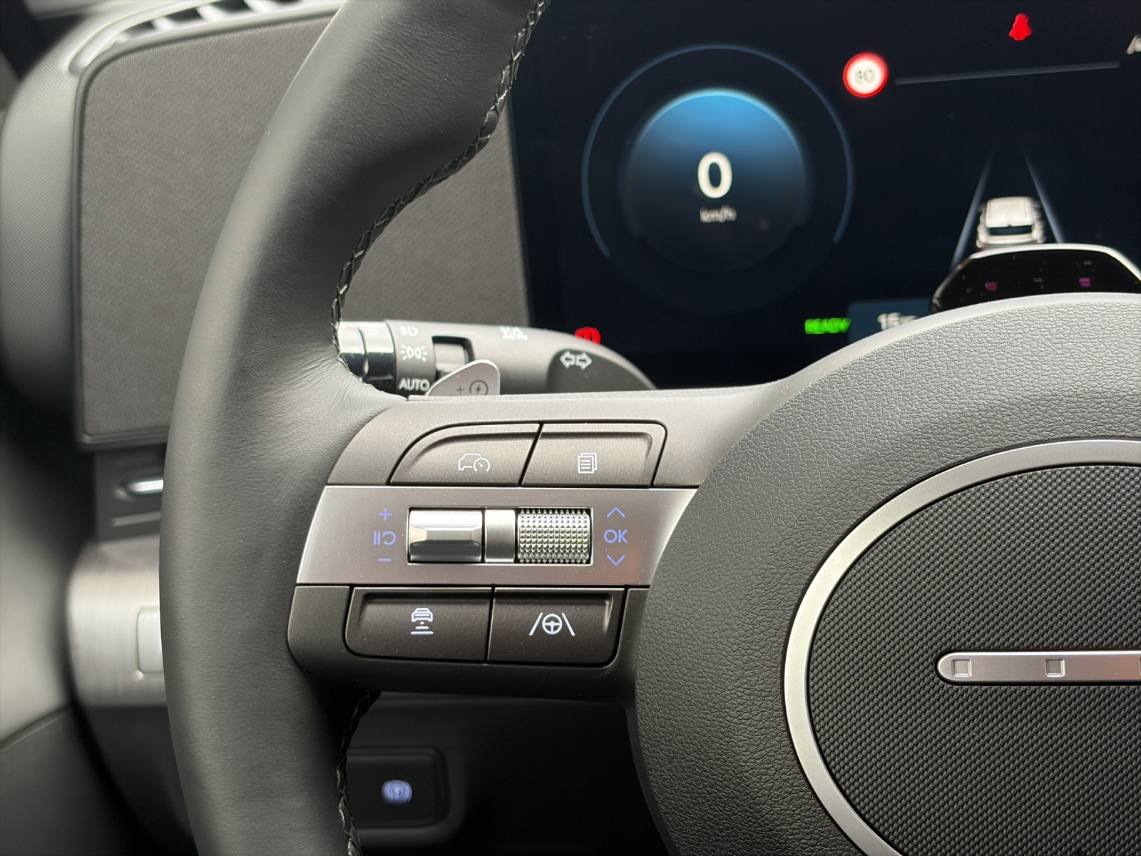 HYUNDAI Kona Electric Amplia 65kWh MY26-image-8