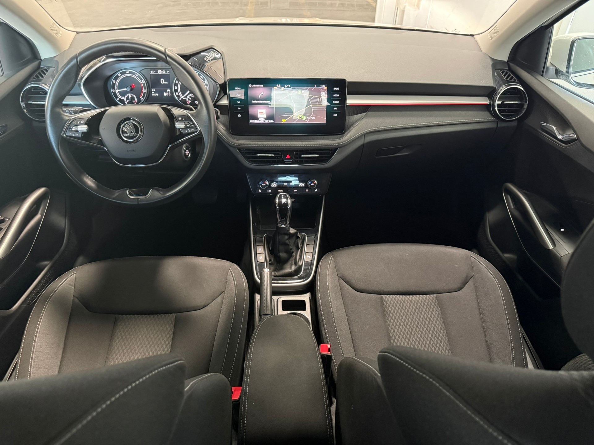 SKODA Fabia 1.0 TSI Style DSG-image-7