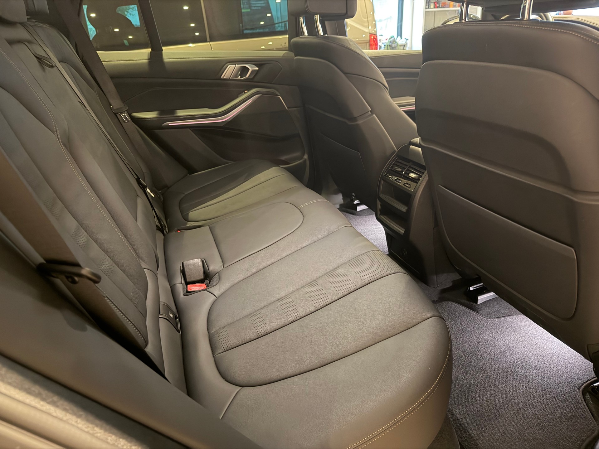 BMW X5 40d xDrive SAG-image-10