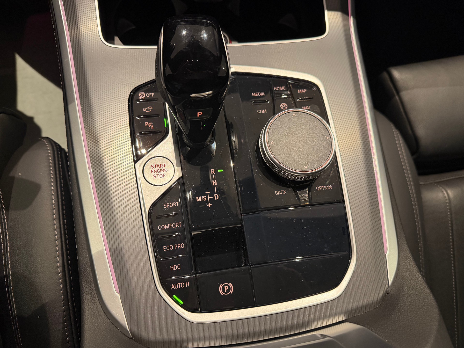 BMW X5 40d xDrive SAG-image-15
