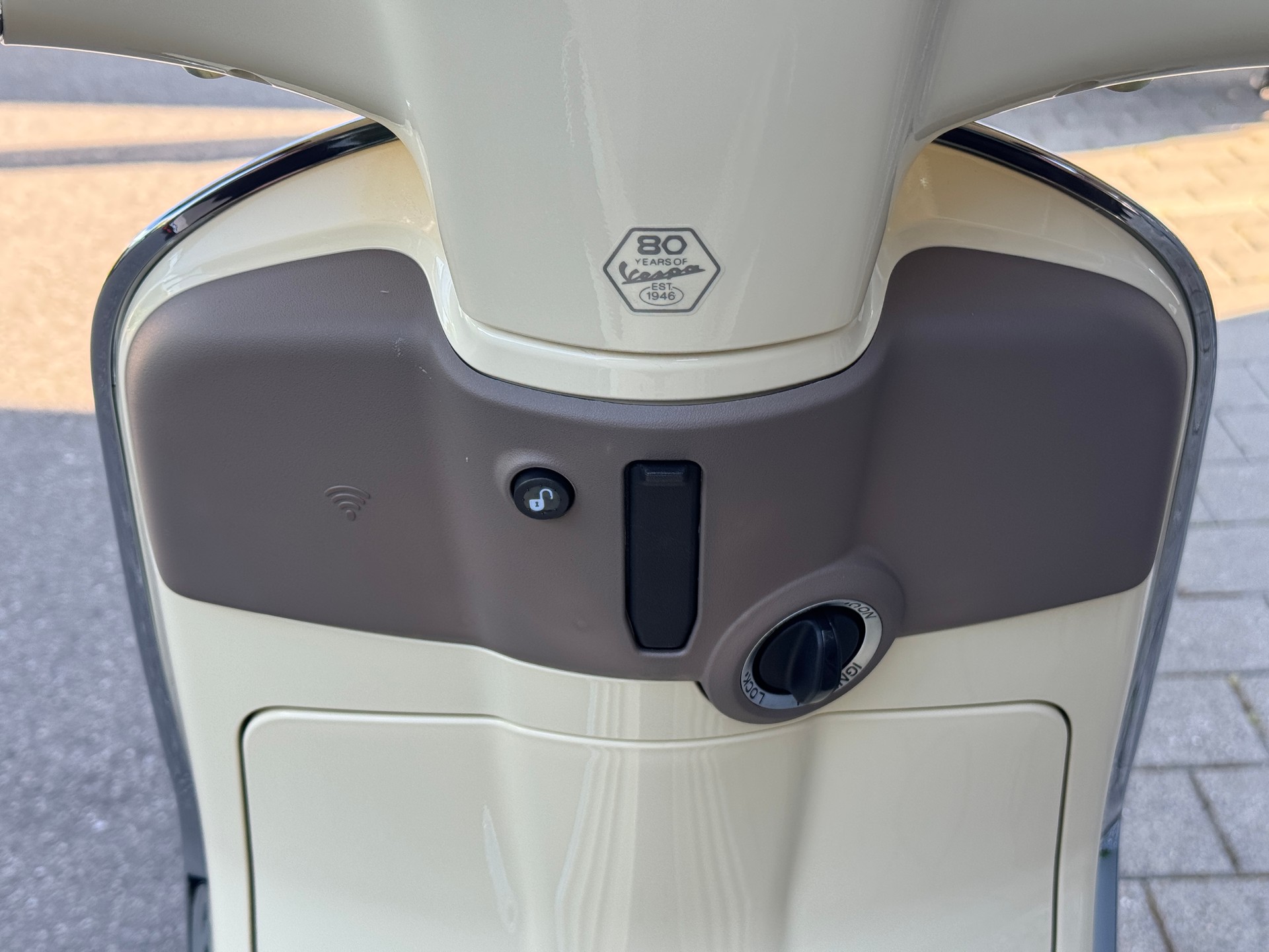 PIAGGIO Vespa 125 Primavera S 2026 Keyless Go & LCD Display-image-7