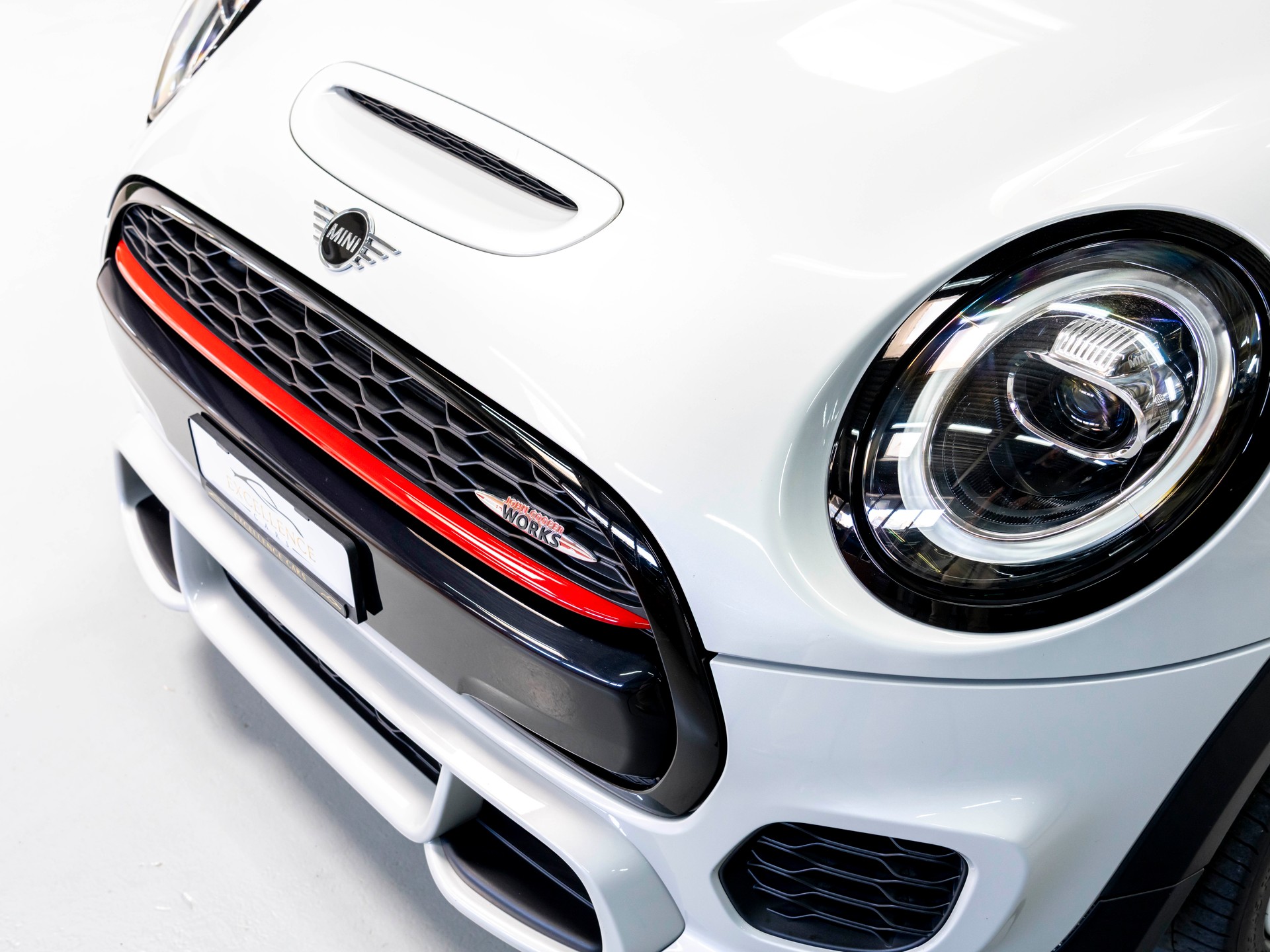 MINI Cooper John Cooper Works Steptronic-image-27