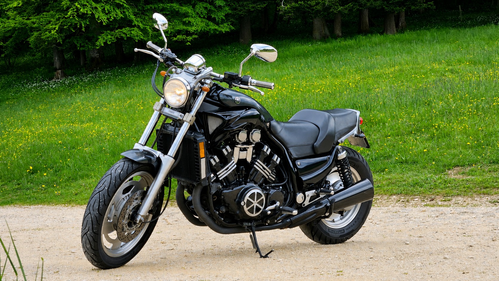 YAMAHA V-Max VMX 1200 (CAN)-image-2