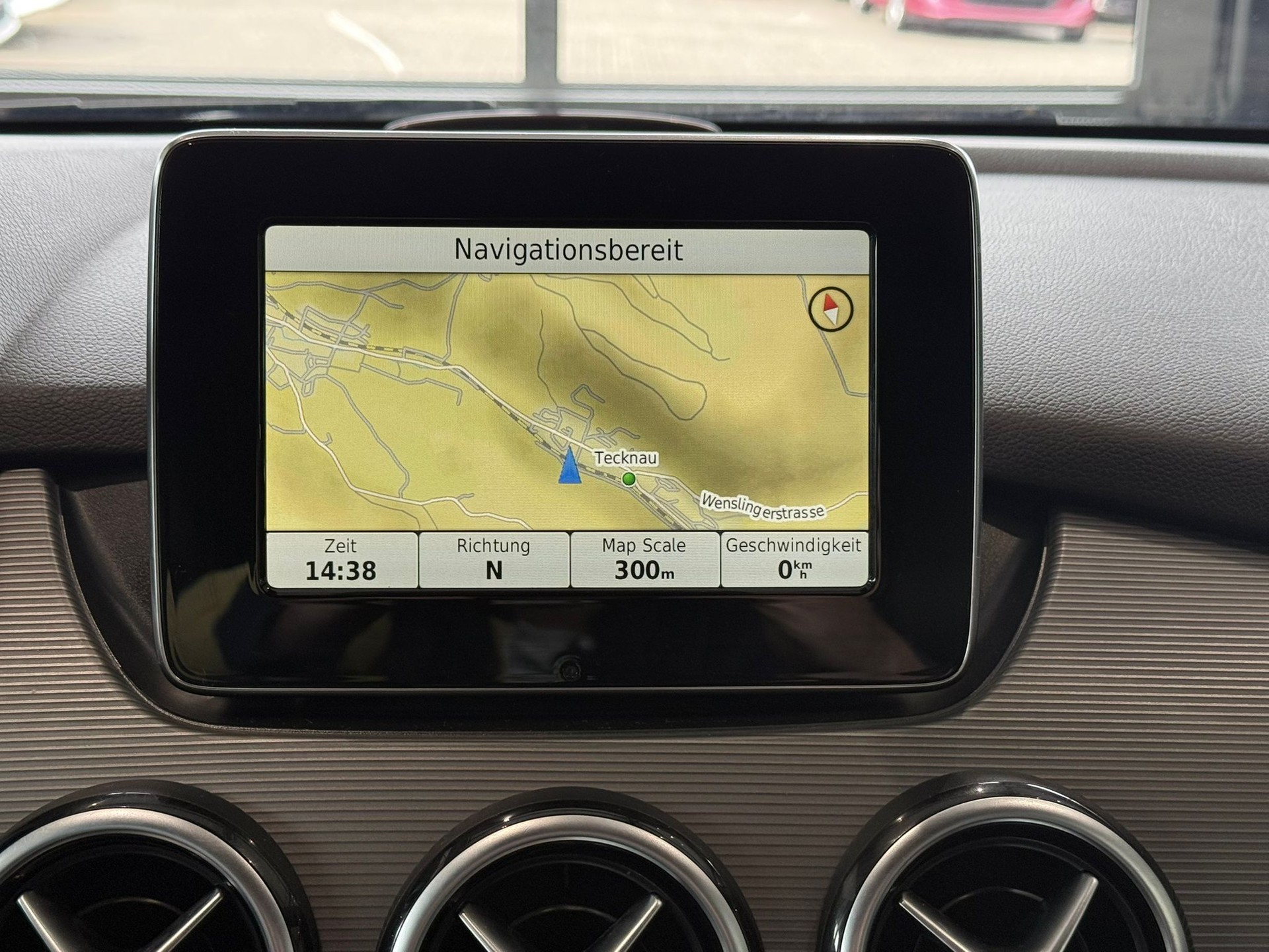MERCEDES-BENZ B 180 Style 7G-DCT-image-12