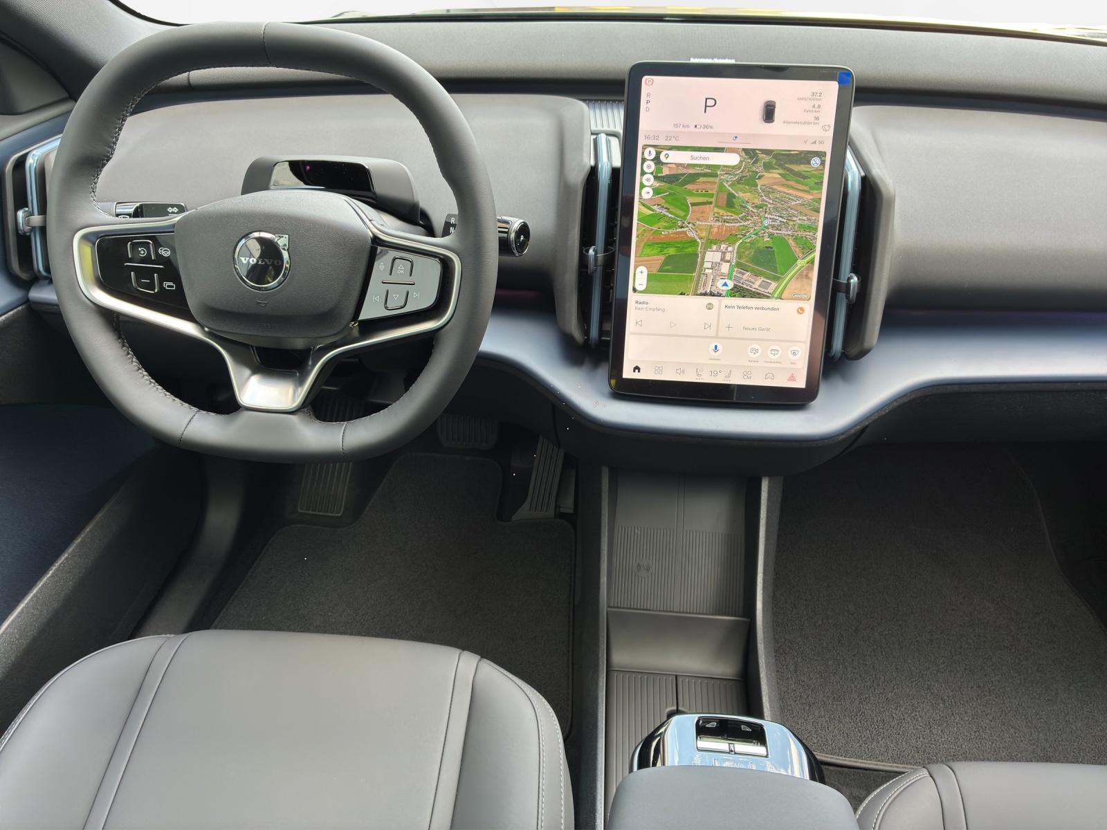 VOLVO EX 30 CC E60 Twin Performance AWD-image-10