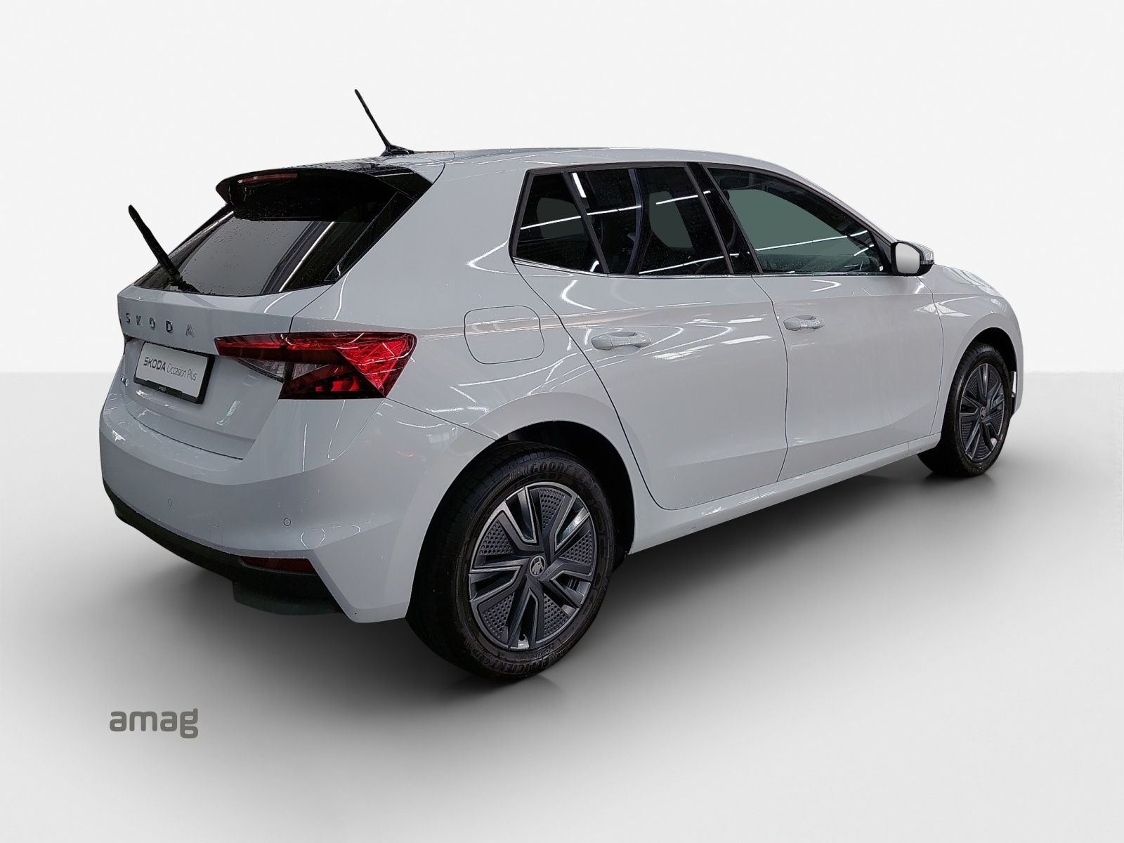 SKODA Fabia 1.0 TSI Dynamic DSG-image-4
