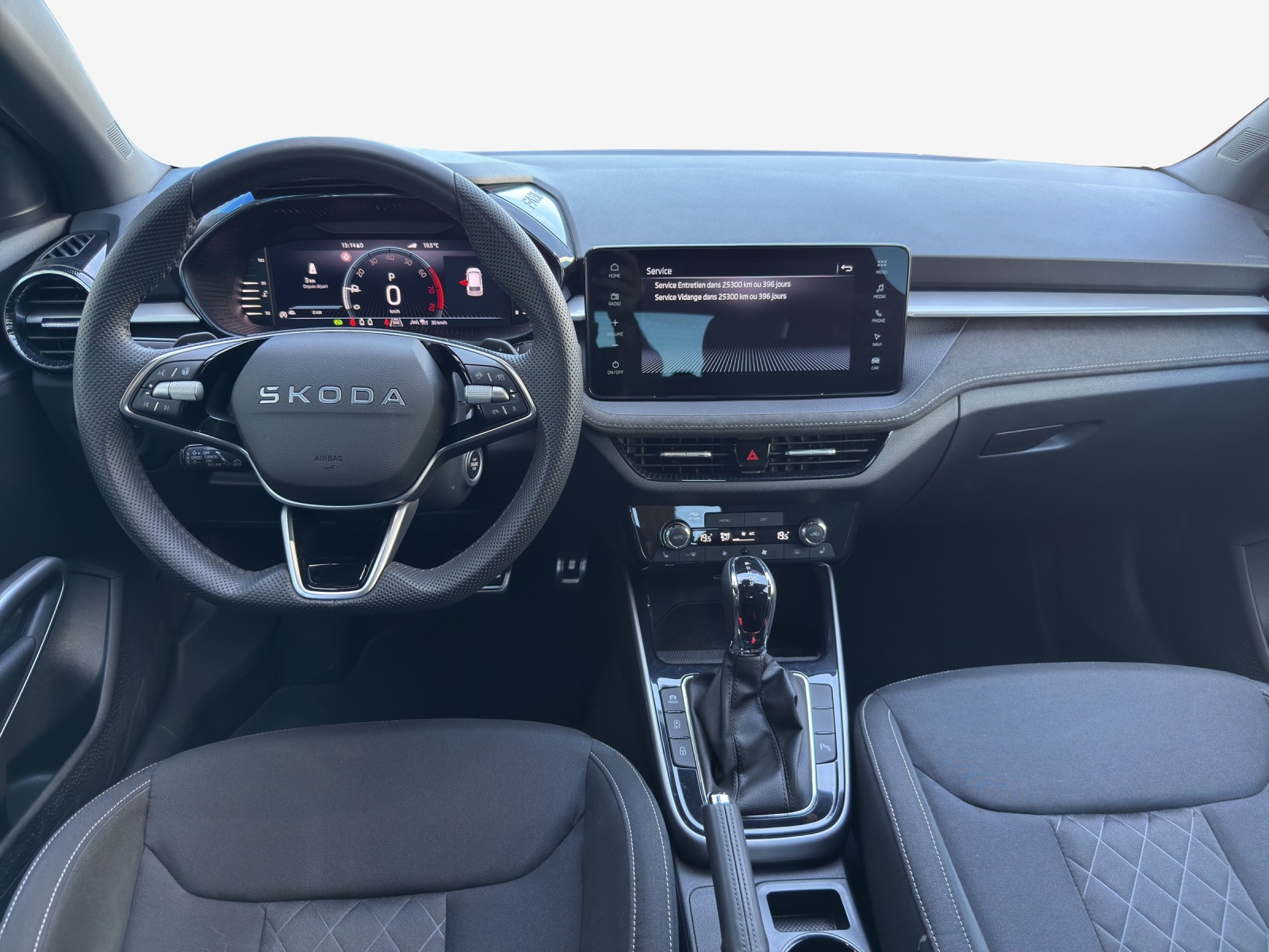 SKODA Fabia 1.0 TSI Dynamic DSG-image-8