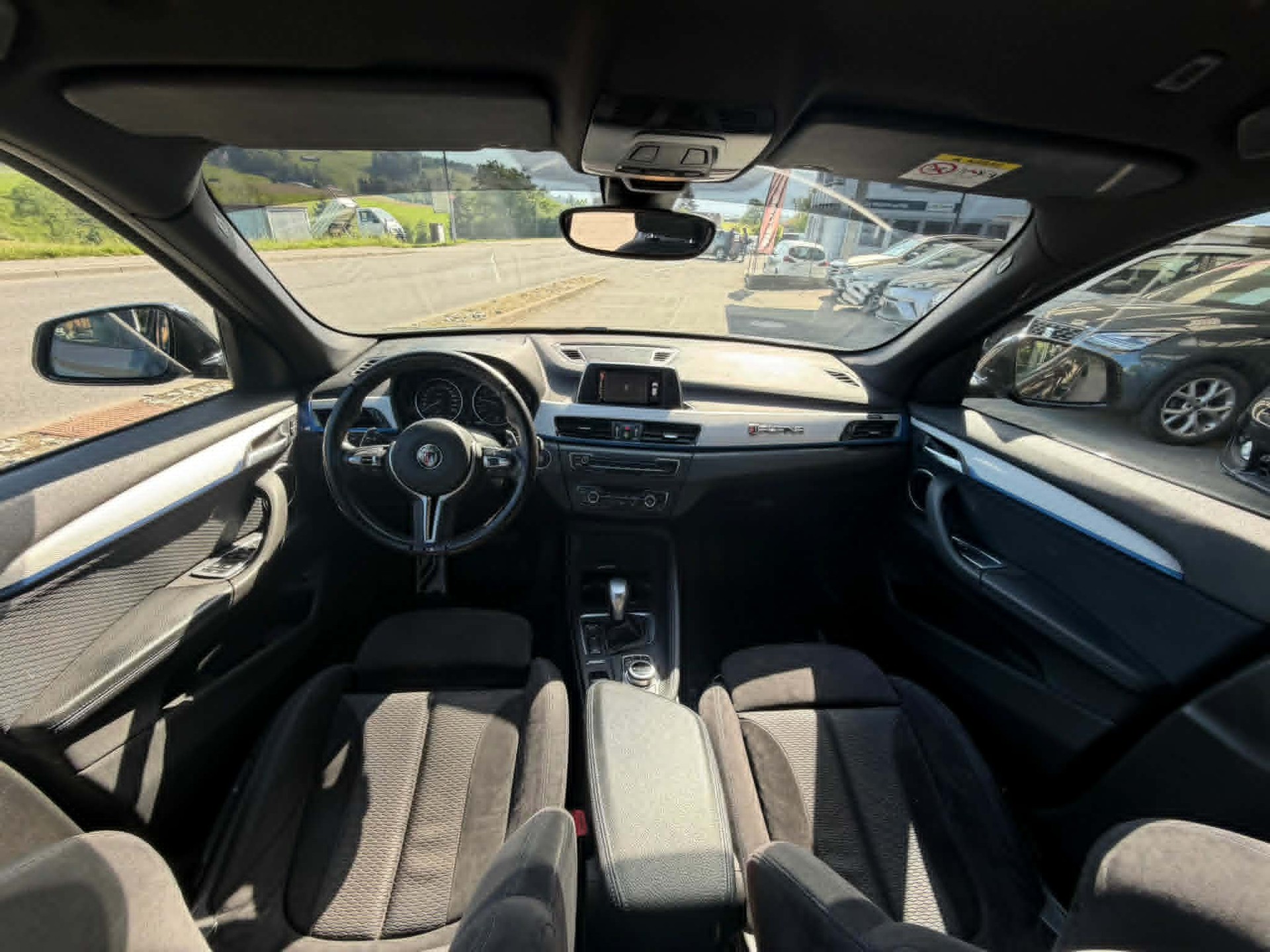 BMW X1 xDrive 25i Steptronic-image-9