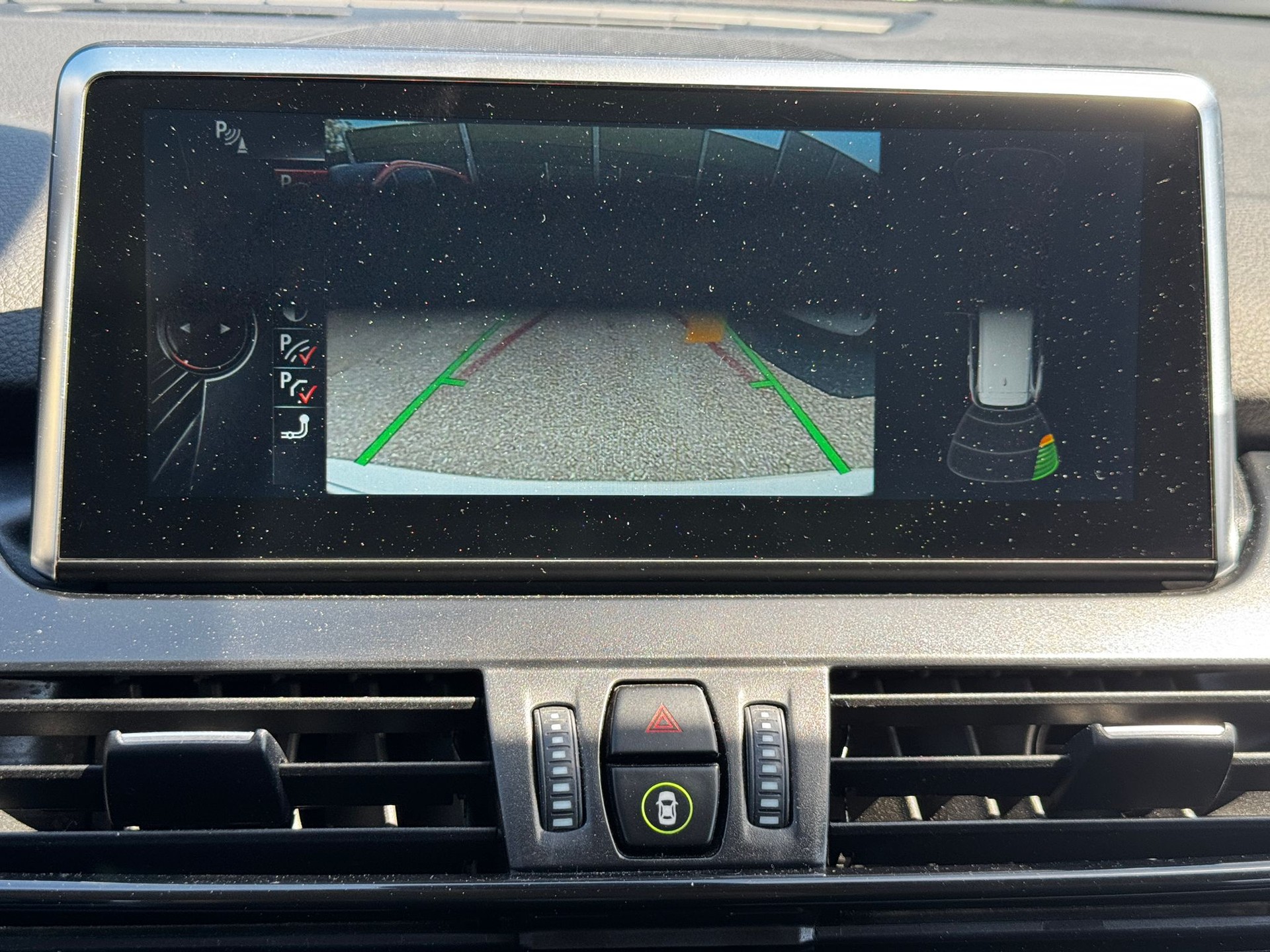 BMW 218d xDrive Gran Tourer Steptronic-image-12
