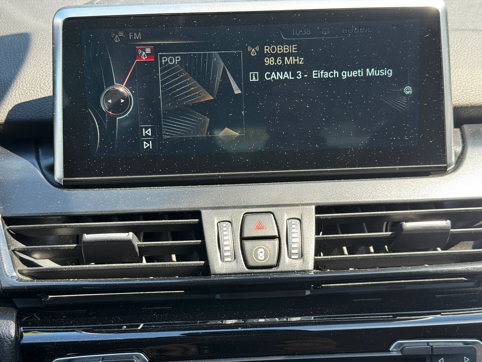 BMW 218d xDrive Gran Tourer Steptronic-image-9
