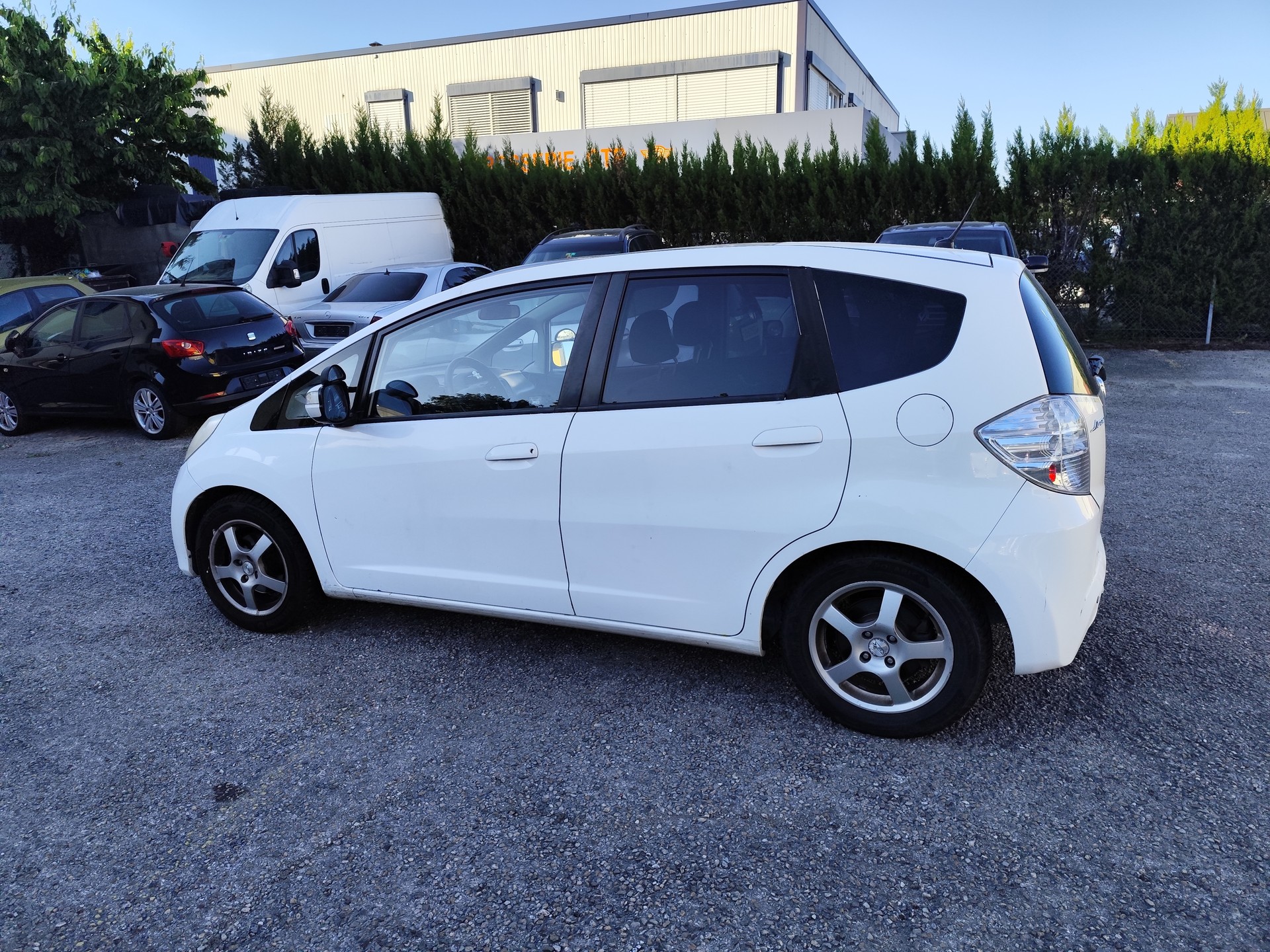 HONDA Jazz 1.3i Hybrid Elegance CVT-image-6