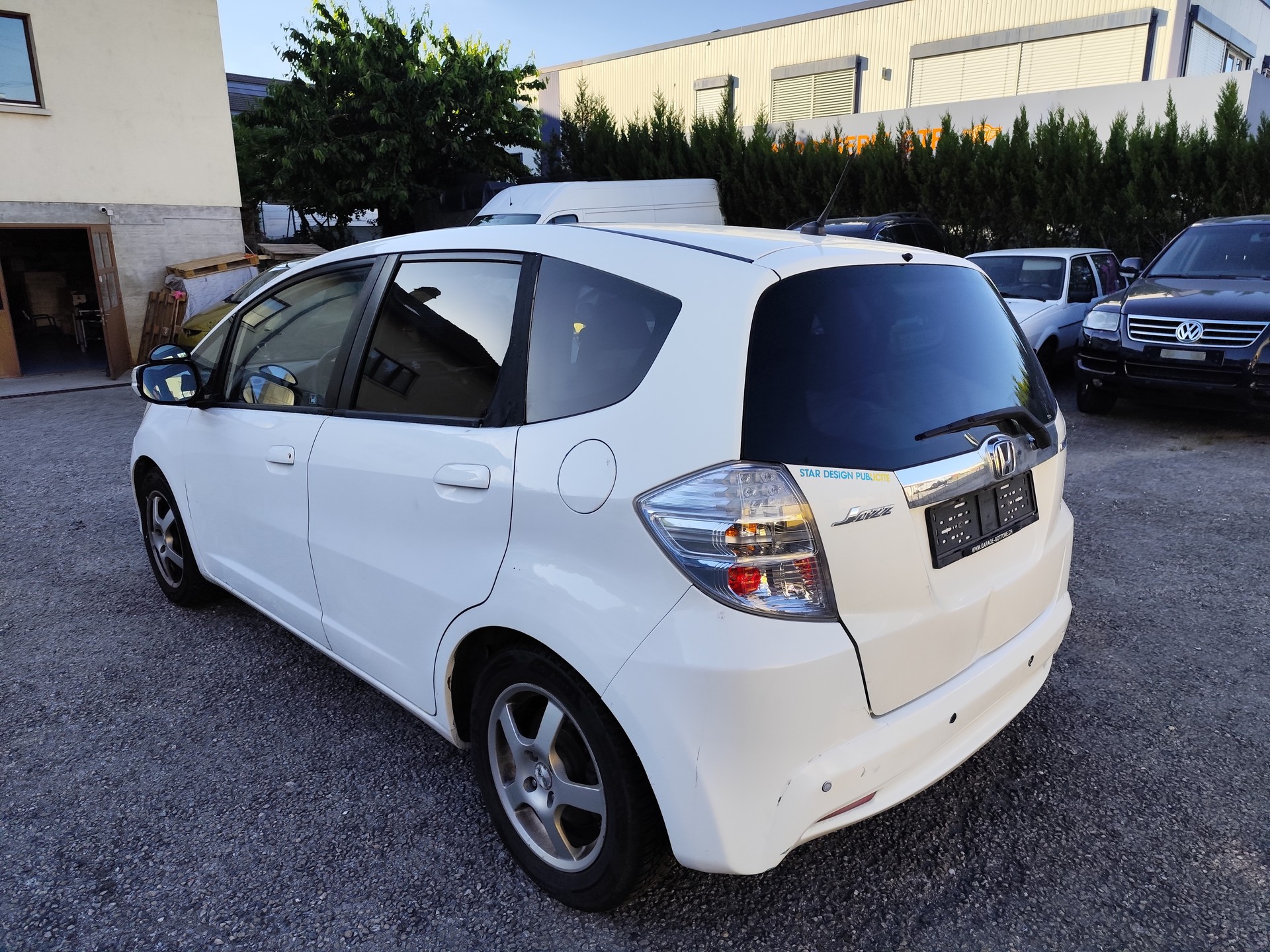 HONDA Jazz 1.3i Hybrid Elegance CVT-image-4