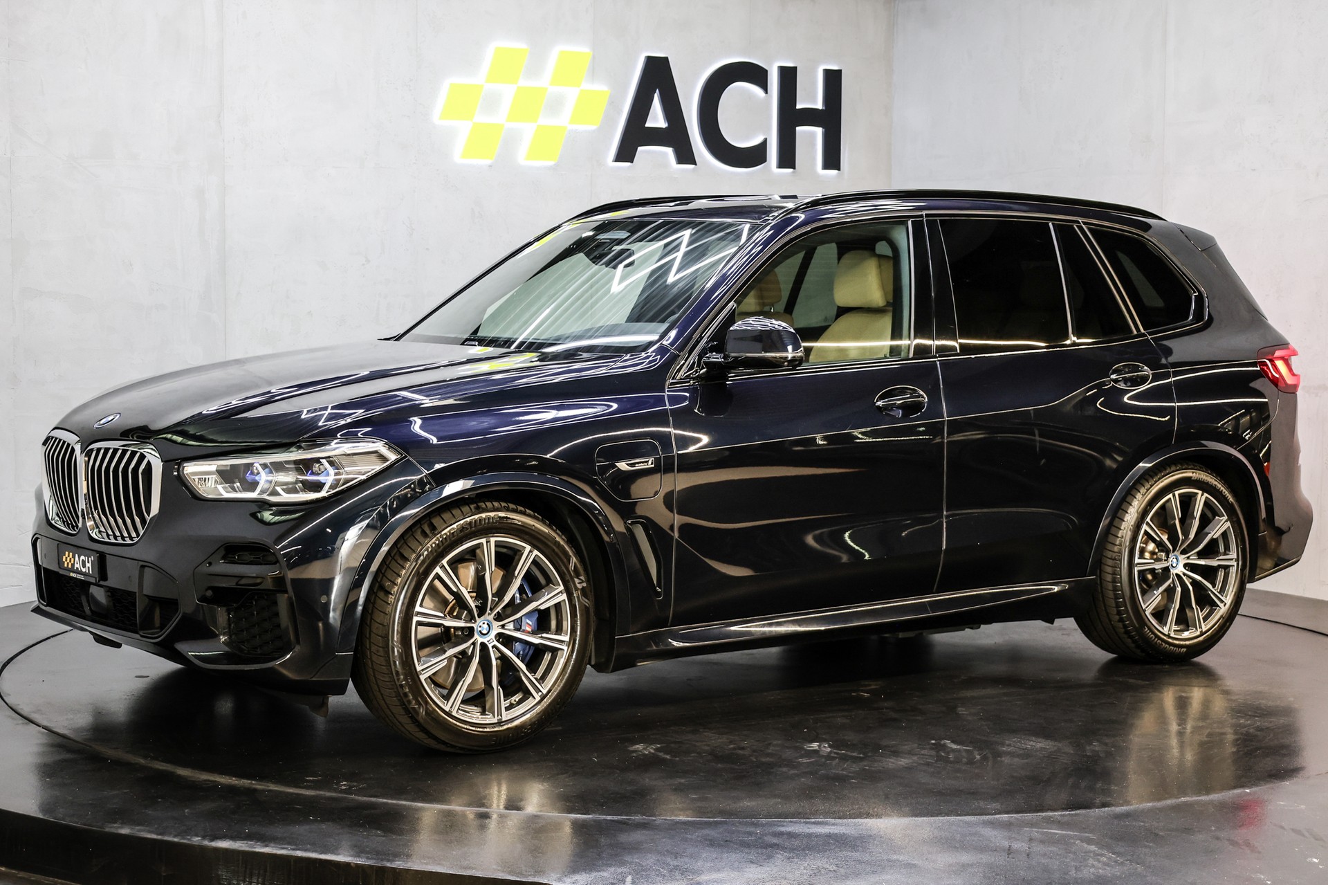BMW X5 45e xDrive SAG M Paket-image-8