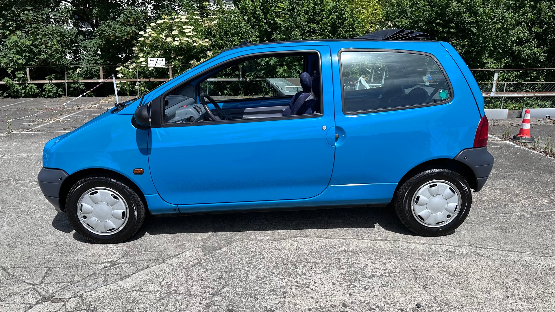 RENAULT Twingo 1.2 Veteran-image-3