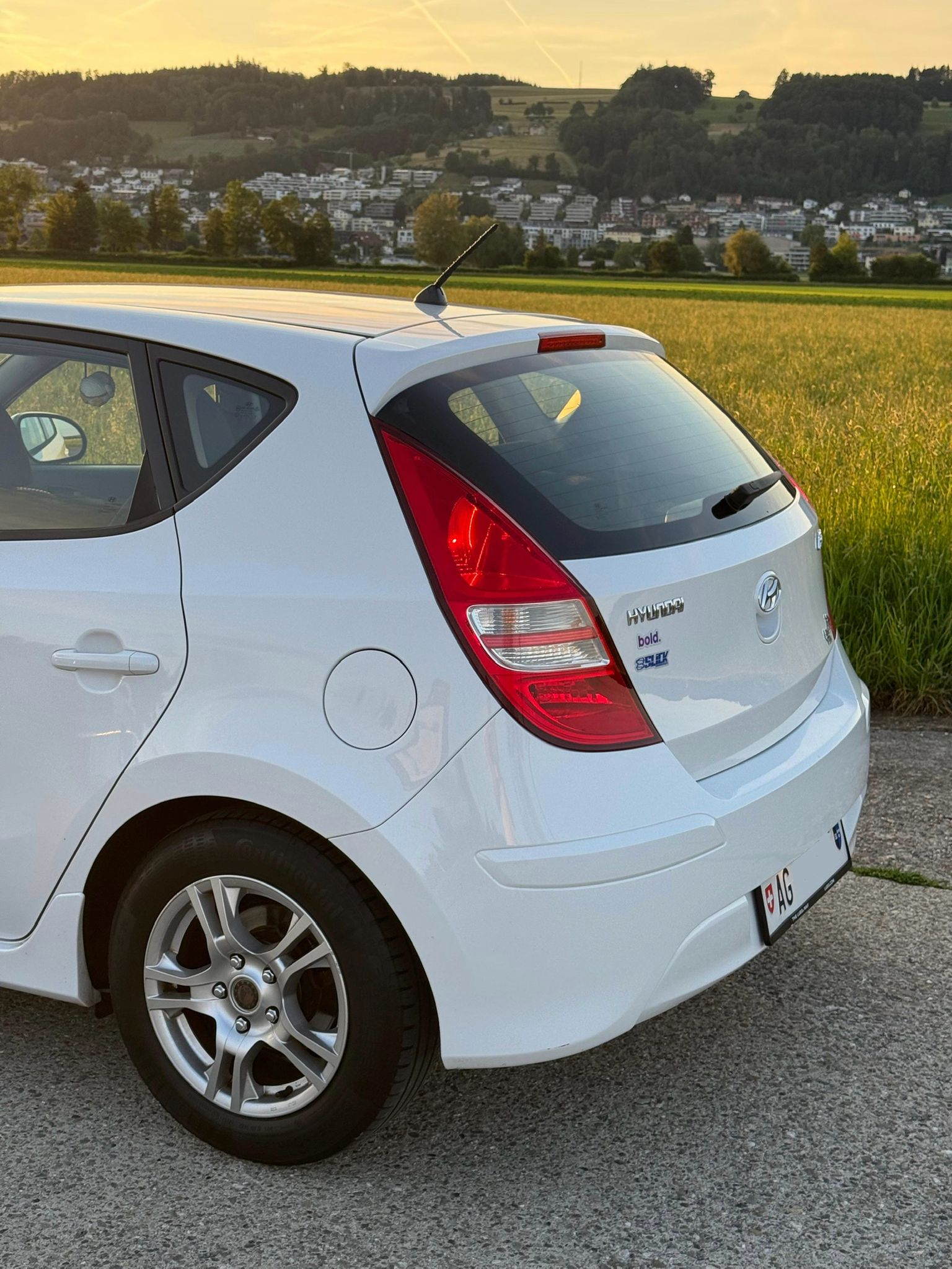 HYUNDAI i30 1.4 Comfort-image-3