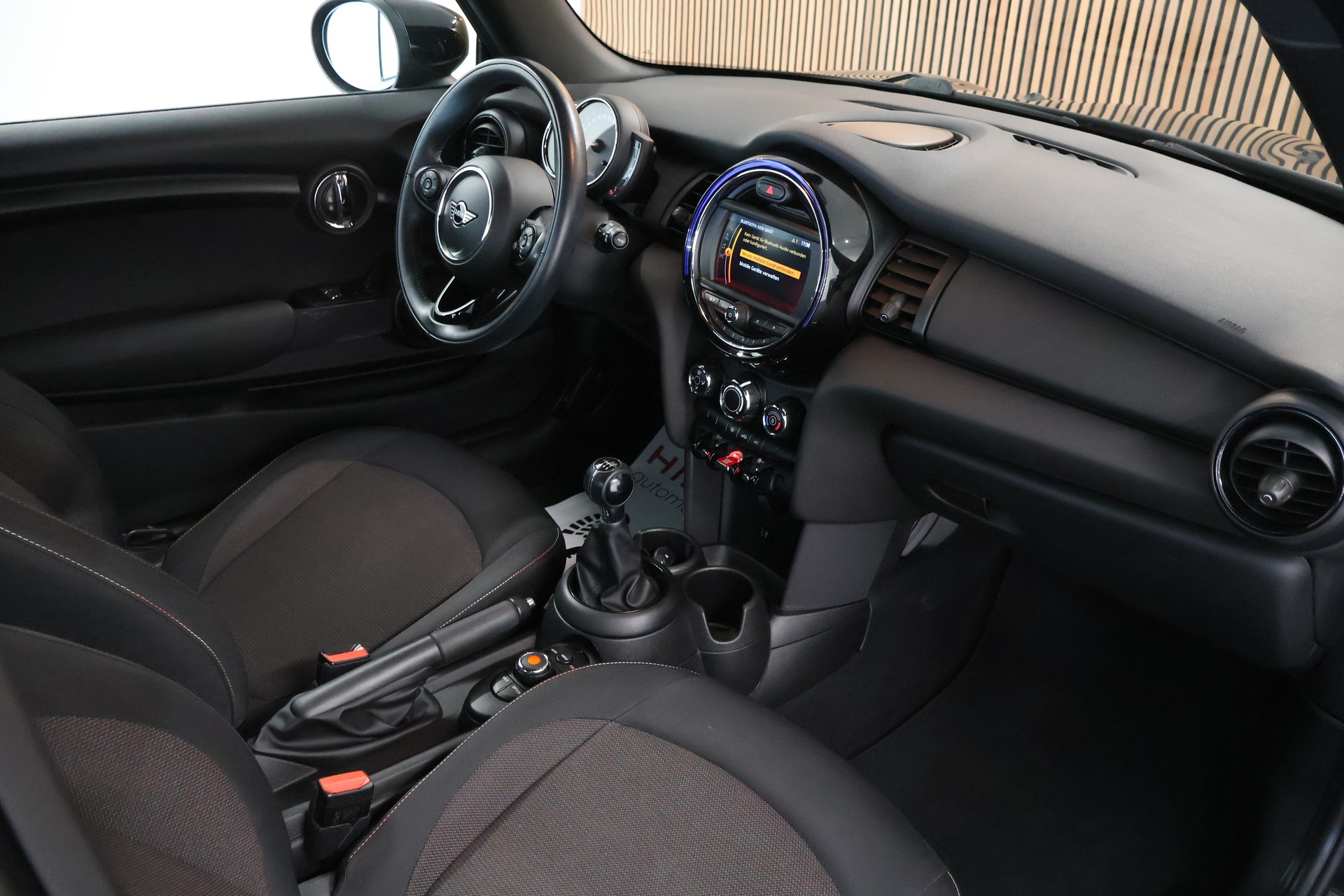 MINI One First-image-11