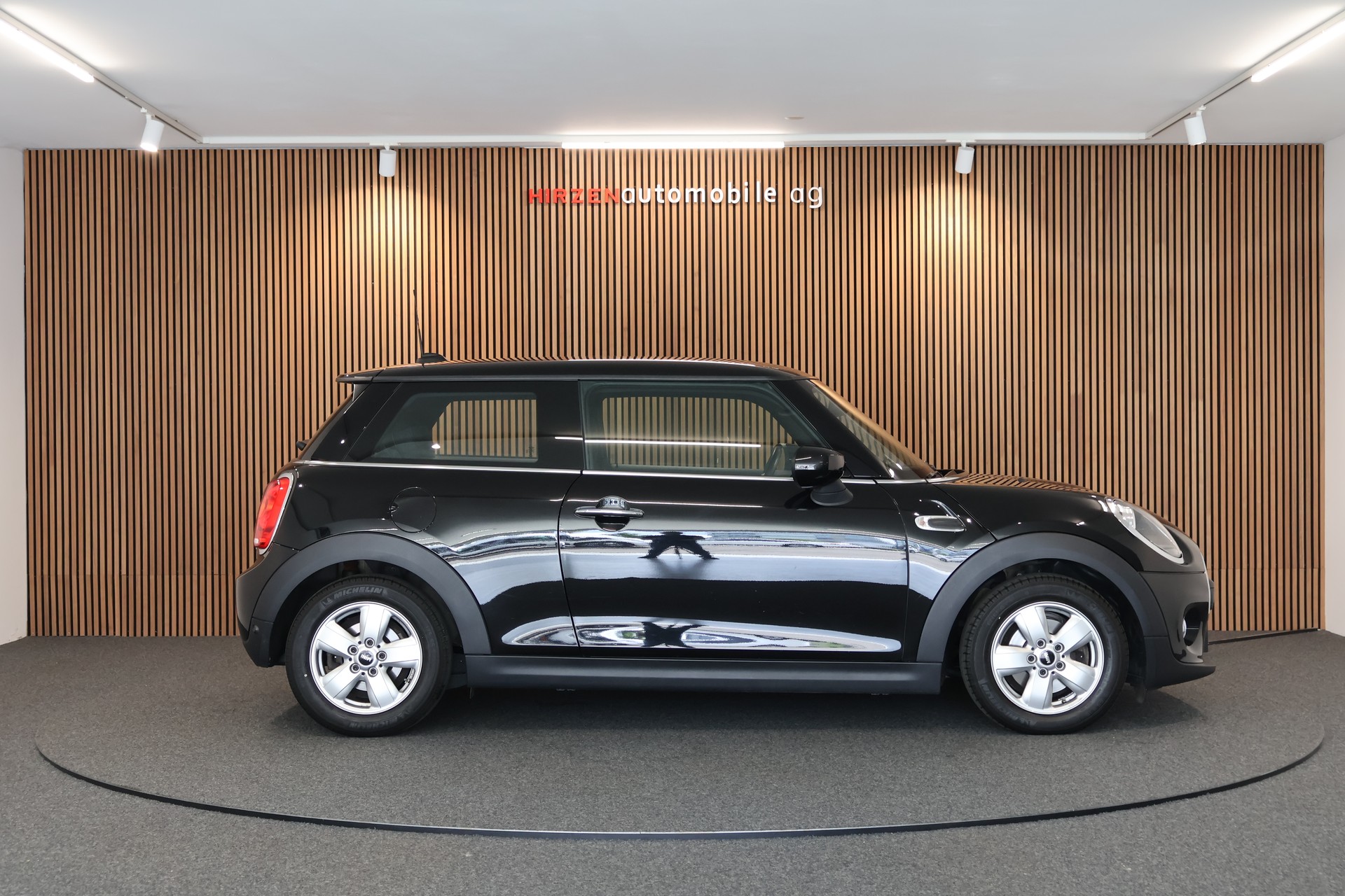 MINI One First-image-5