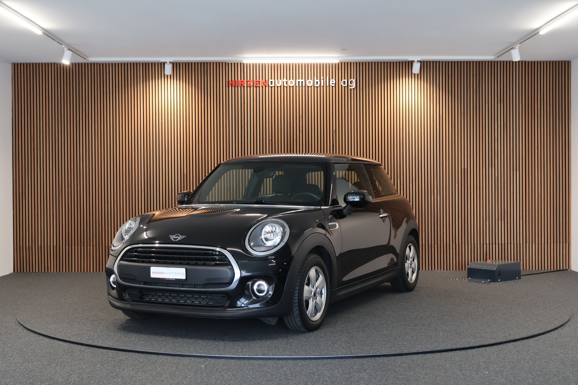 MINI One First-image-0