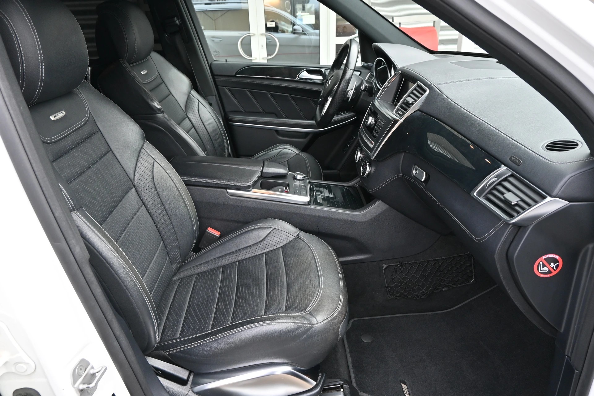 MERCEDES-BENZ GL 63 AMG 4Matic Speedshift Plus 7G-Tronic-image-10