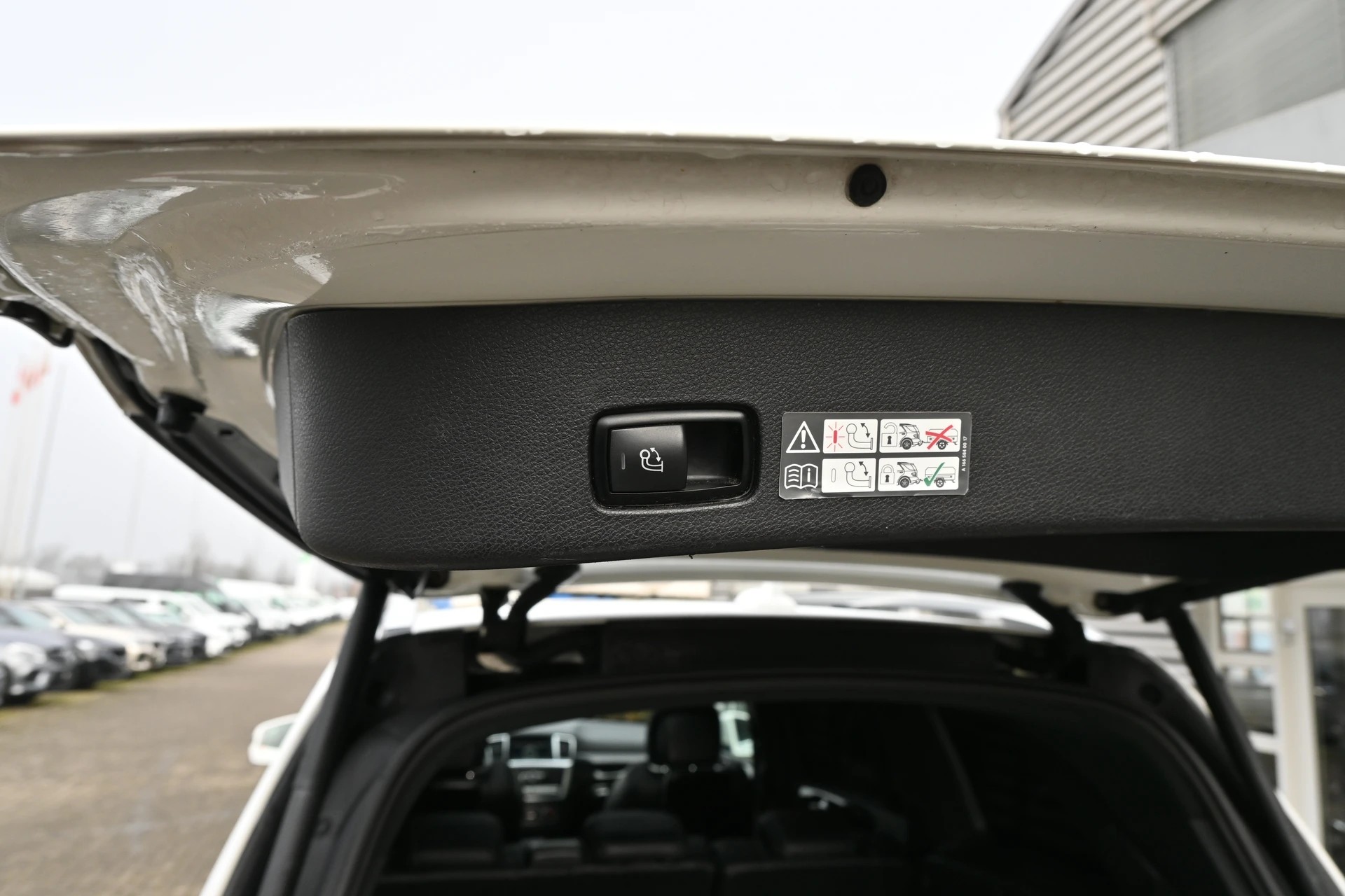 MERCEDES-BENZ GL 63 AMG 4Matic Speedshift Plus 7G-Tronic-image-8