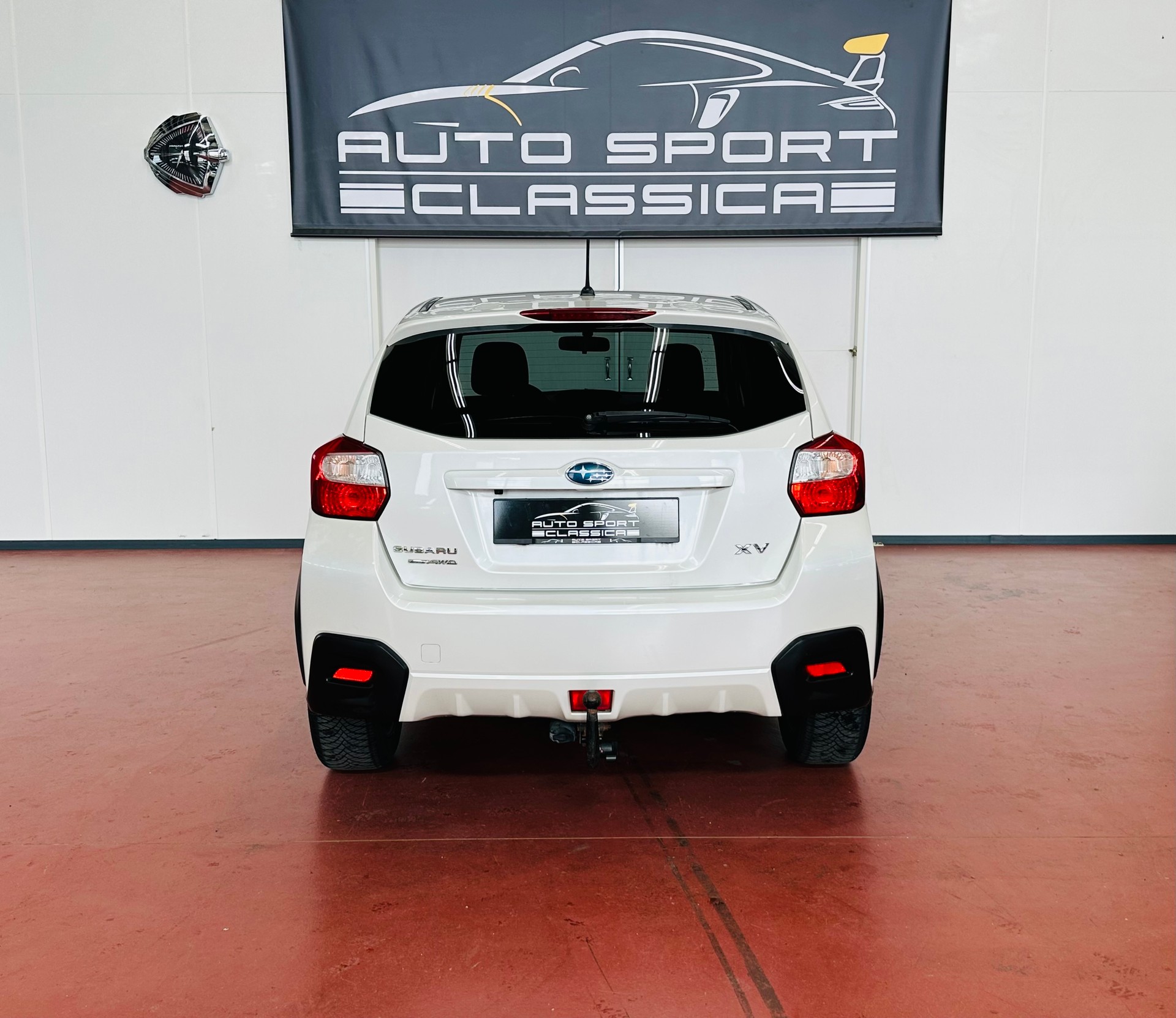 SUBARU XV 2.0 Swiss Two AWD CVT-image-11